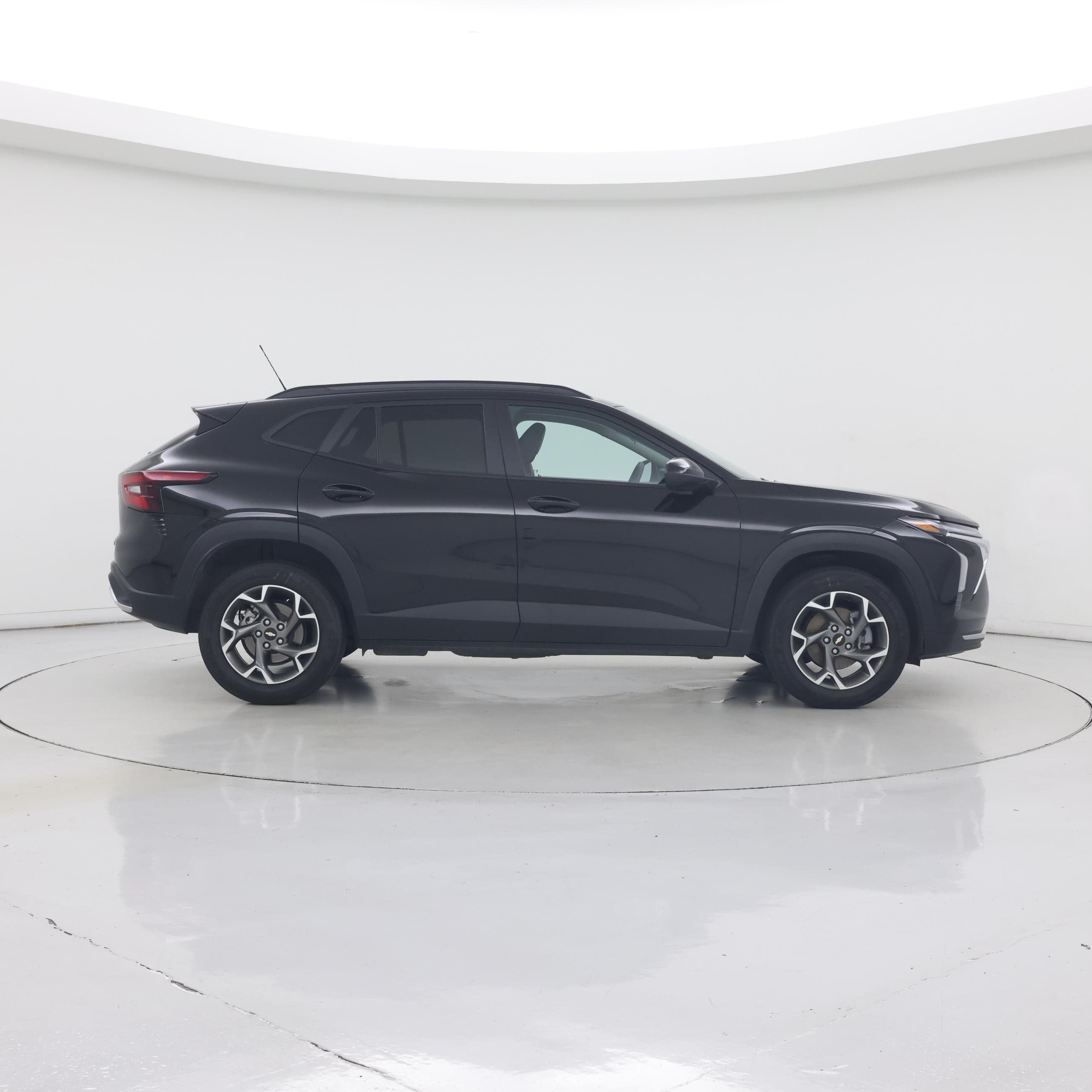 Thumbnail: 2025 Chevrolet Trax - 7