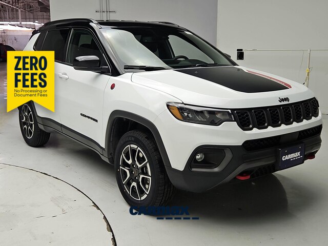 White 2025 Jeep Compass SUV / Crossover Four-Wheel Drive Automatic