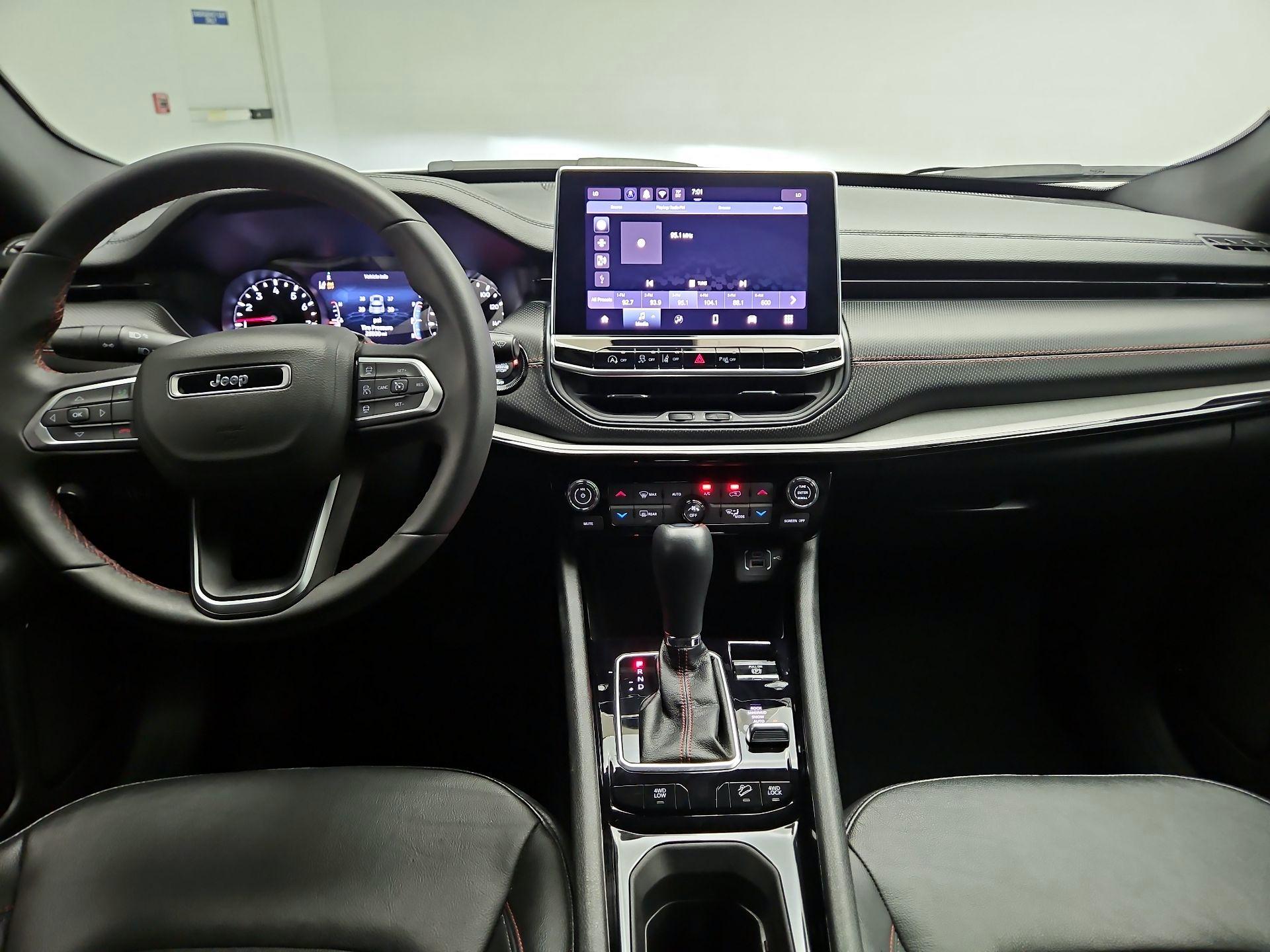 Thumbnail: 2025 Jeep Compass - 8