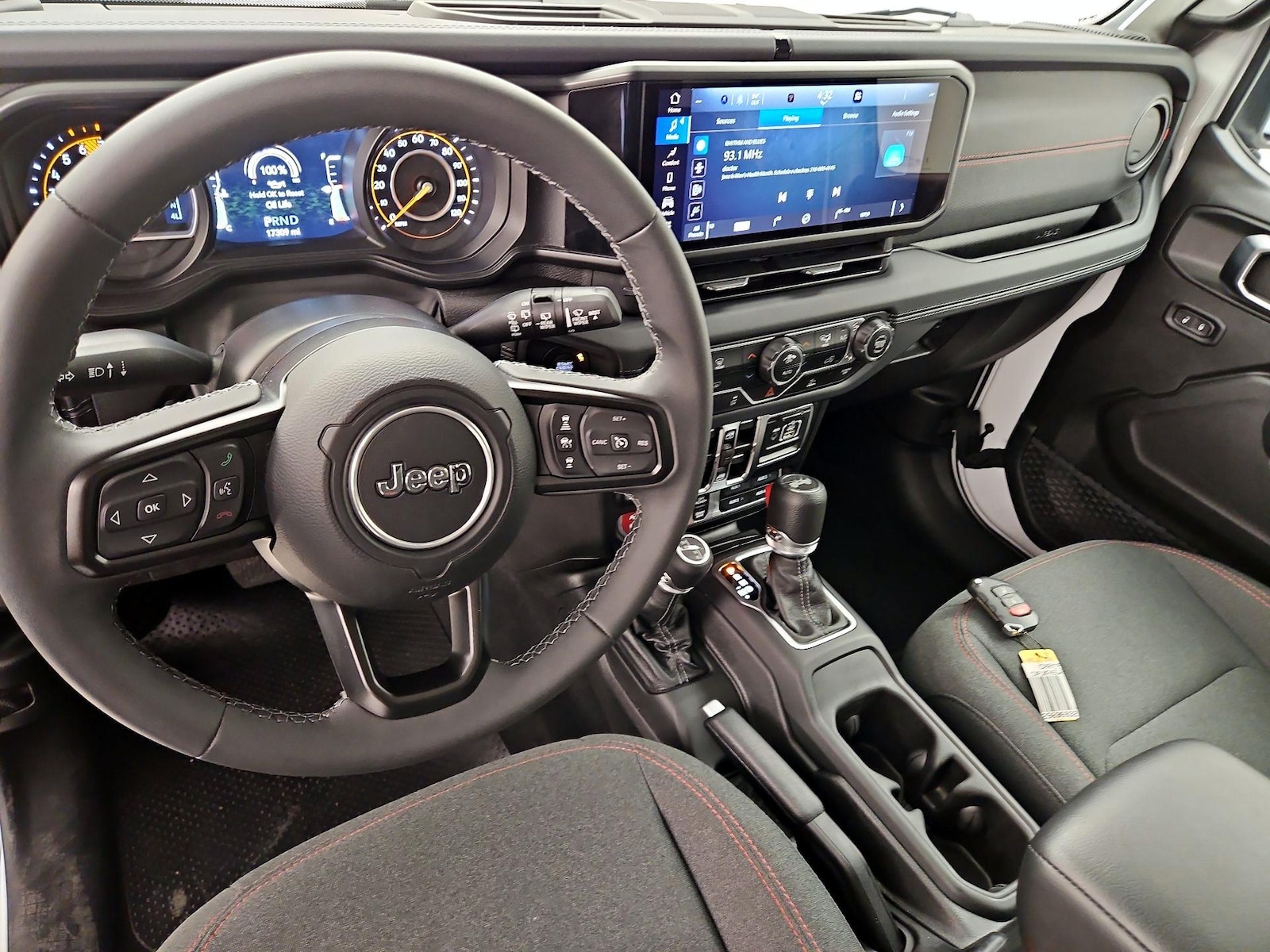 2025 Jeep Wrangler 4-Door Rubicon - Photo 10