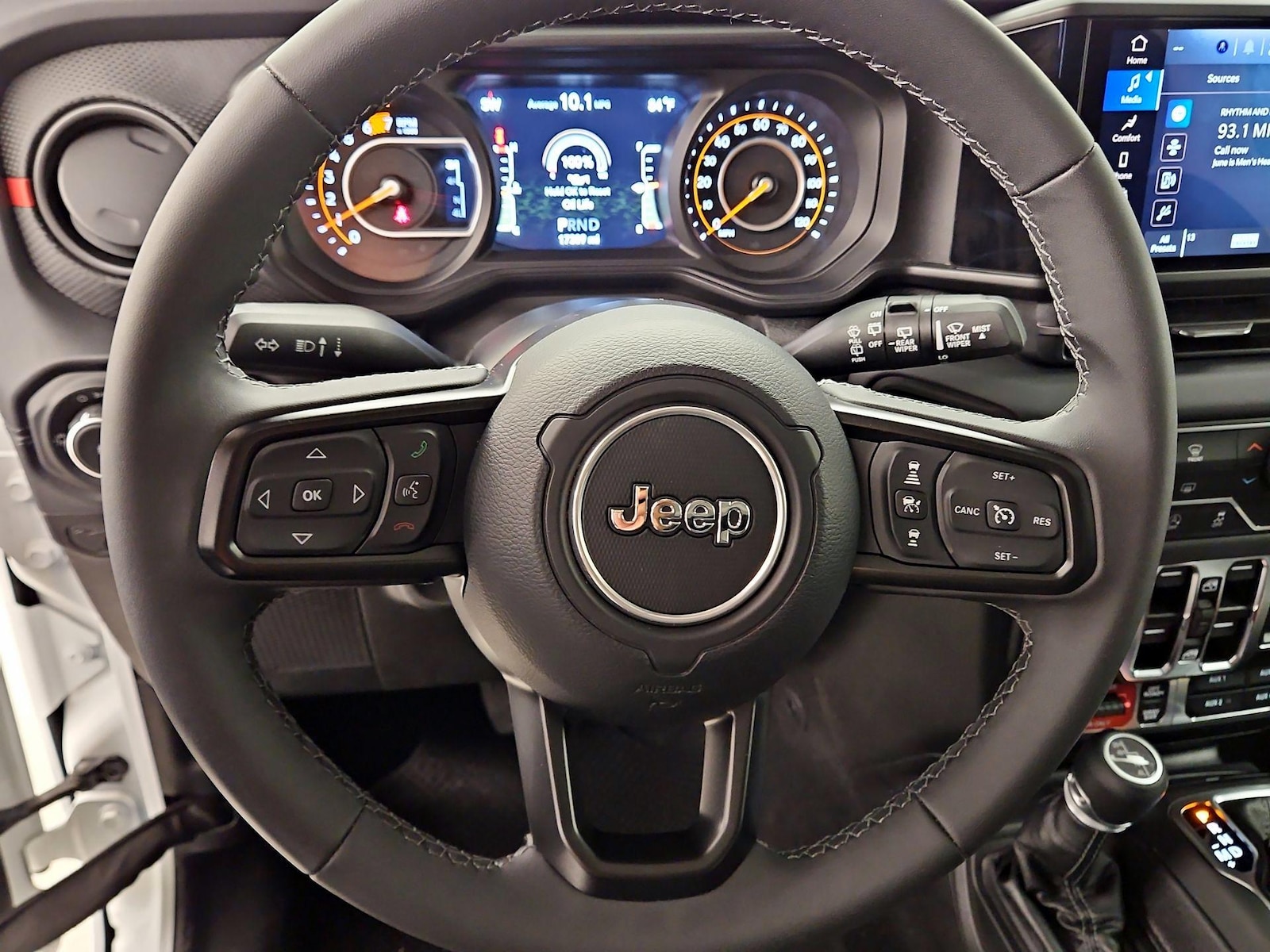 2025 Jeep Wrangler 4-Door Rubicon - Photo 11