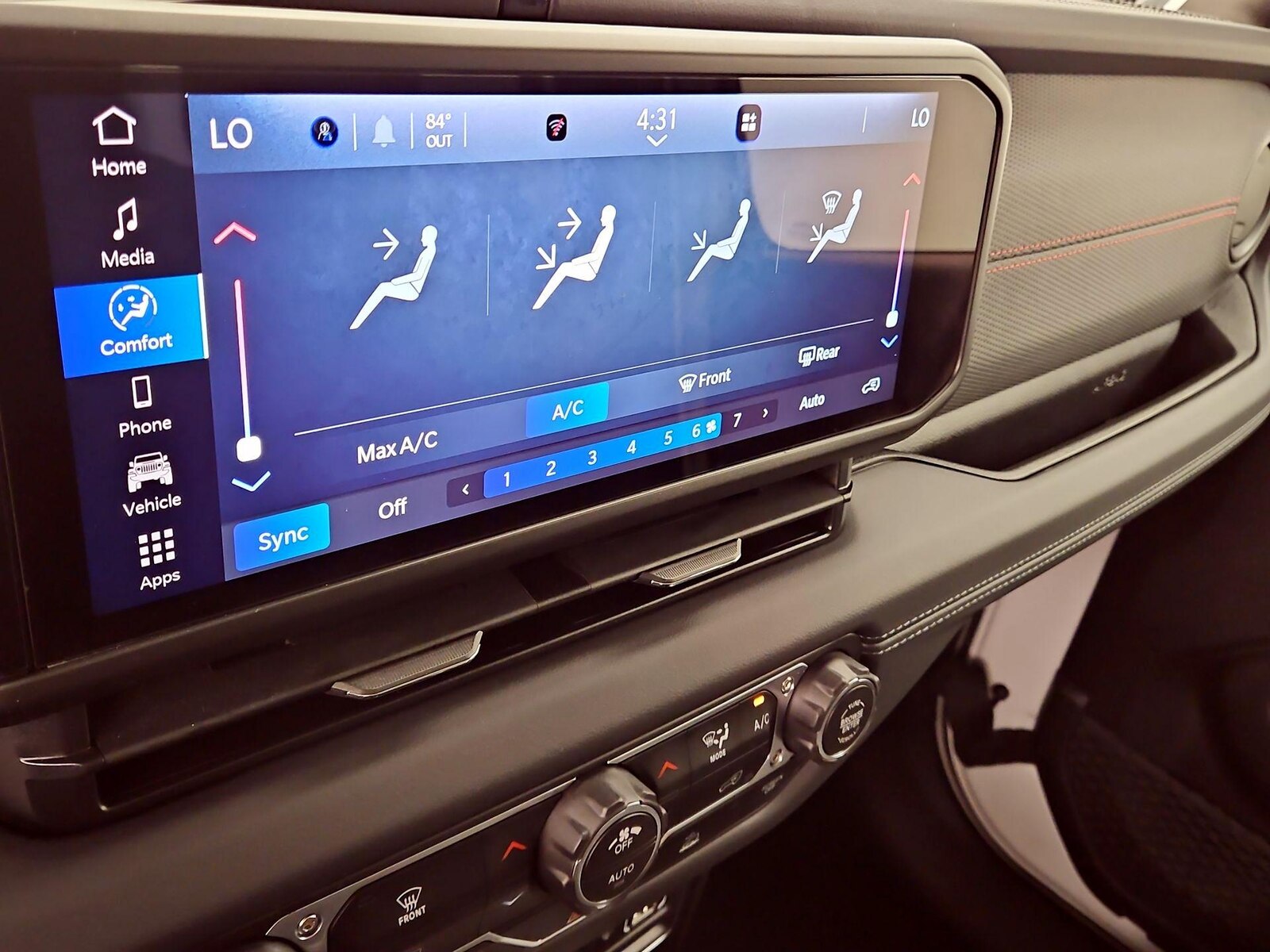 2025 Jeep Wrangler 4-Door Rubicon - Photo 17