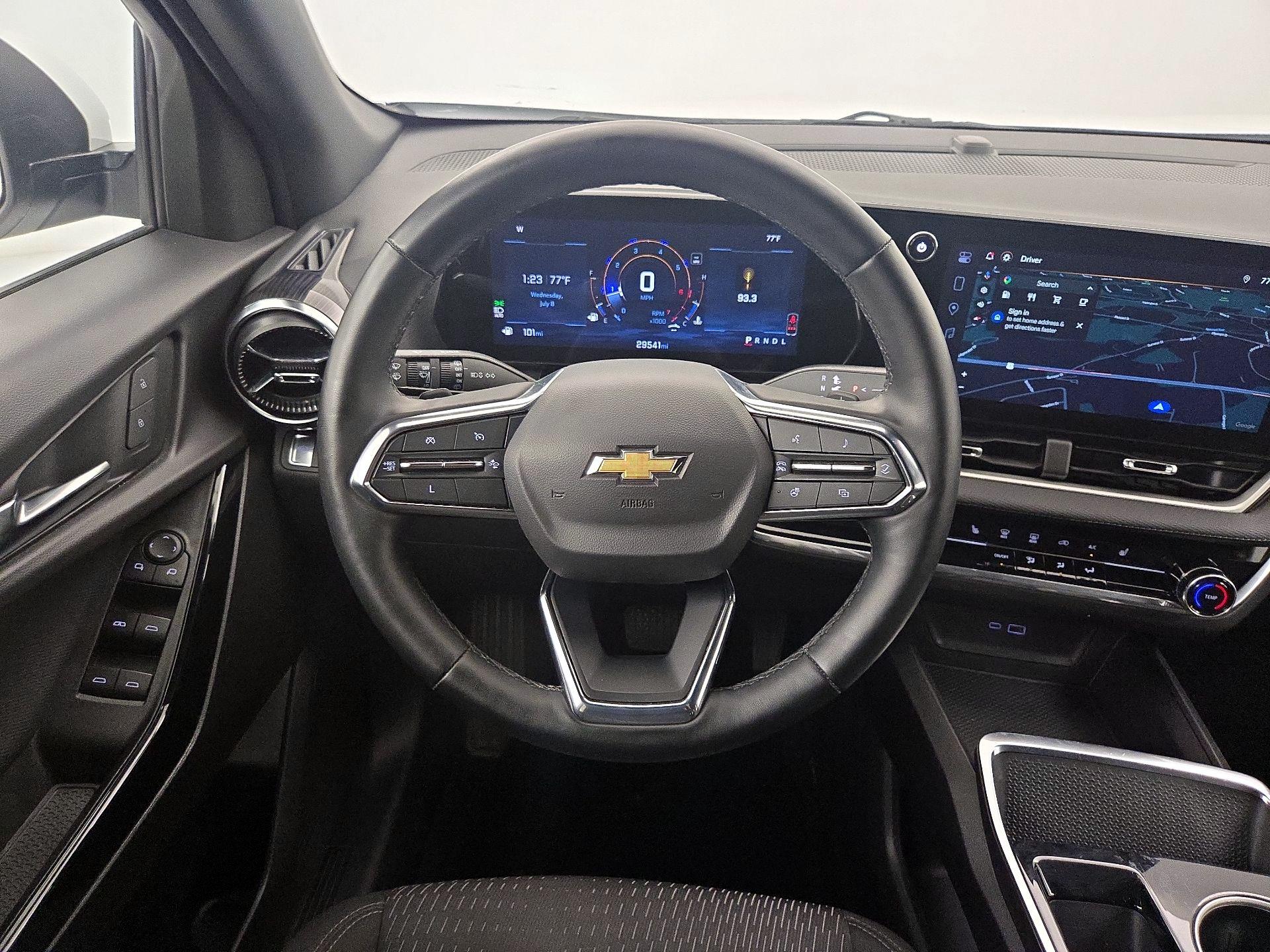 Thumbnail: 2025 Chevrolet Equinox - 10