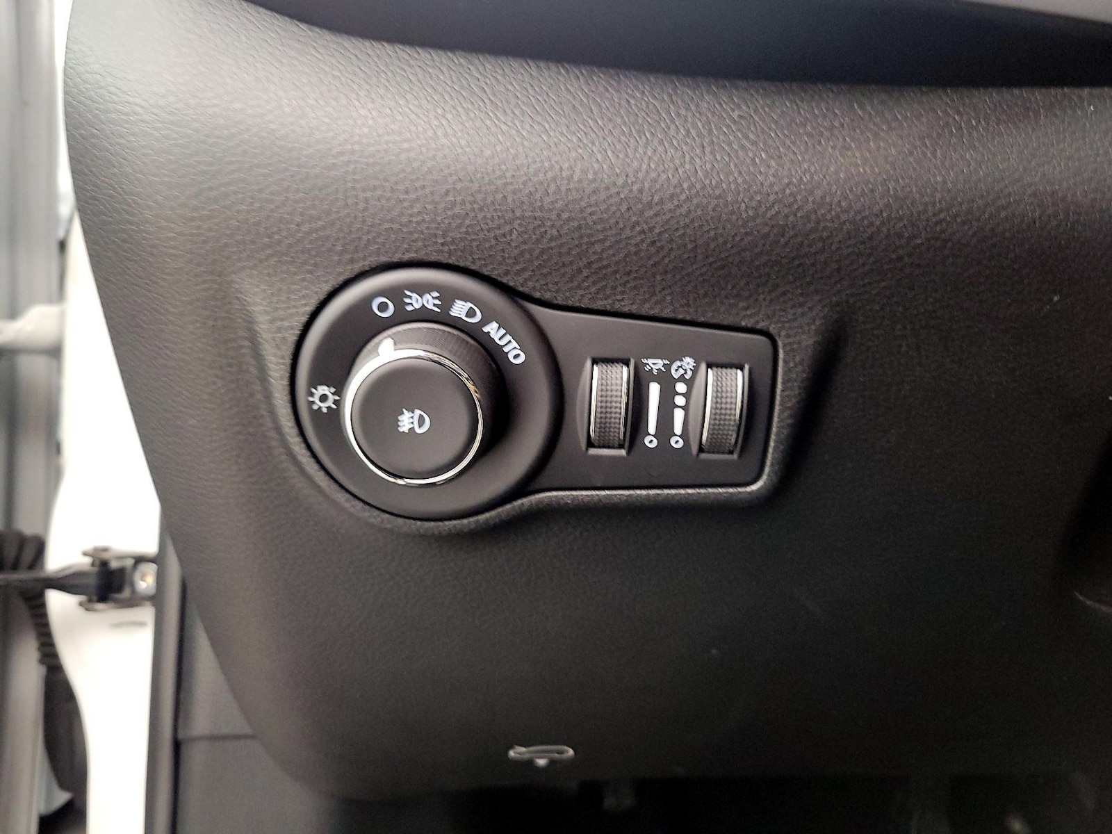 2025 Jeep Compass Limited - Photo 14