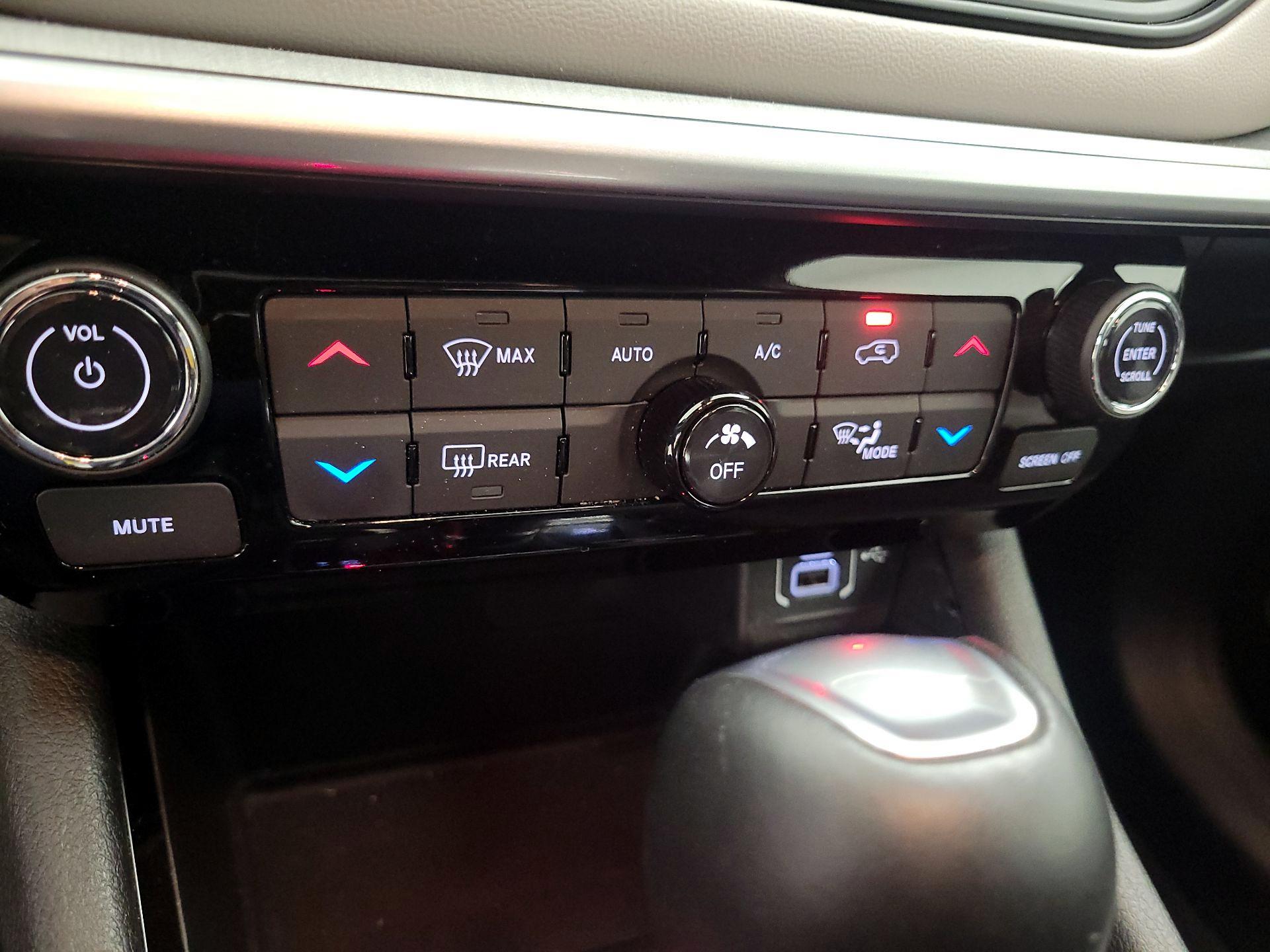 Thumbnail: 2025 Jeep Compass - 16