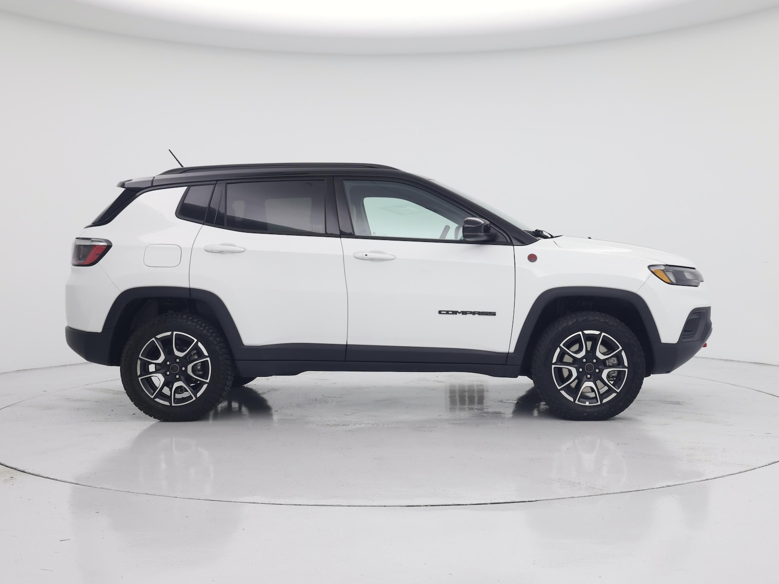 2025 Jeep Compass Trailhawk - Photo 8