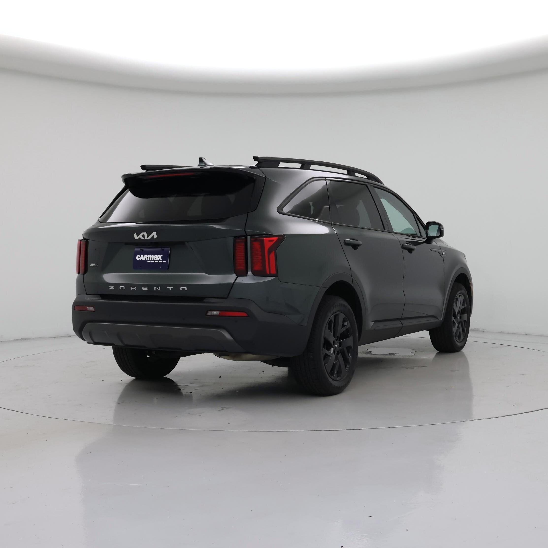 Thumbnail: 2022 Kia Sorento - 8