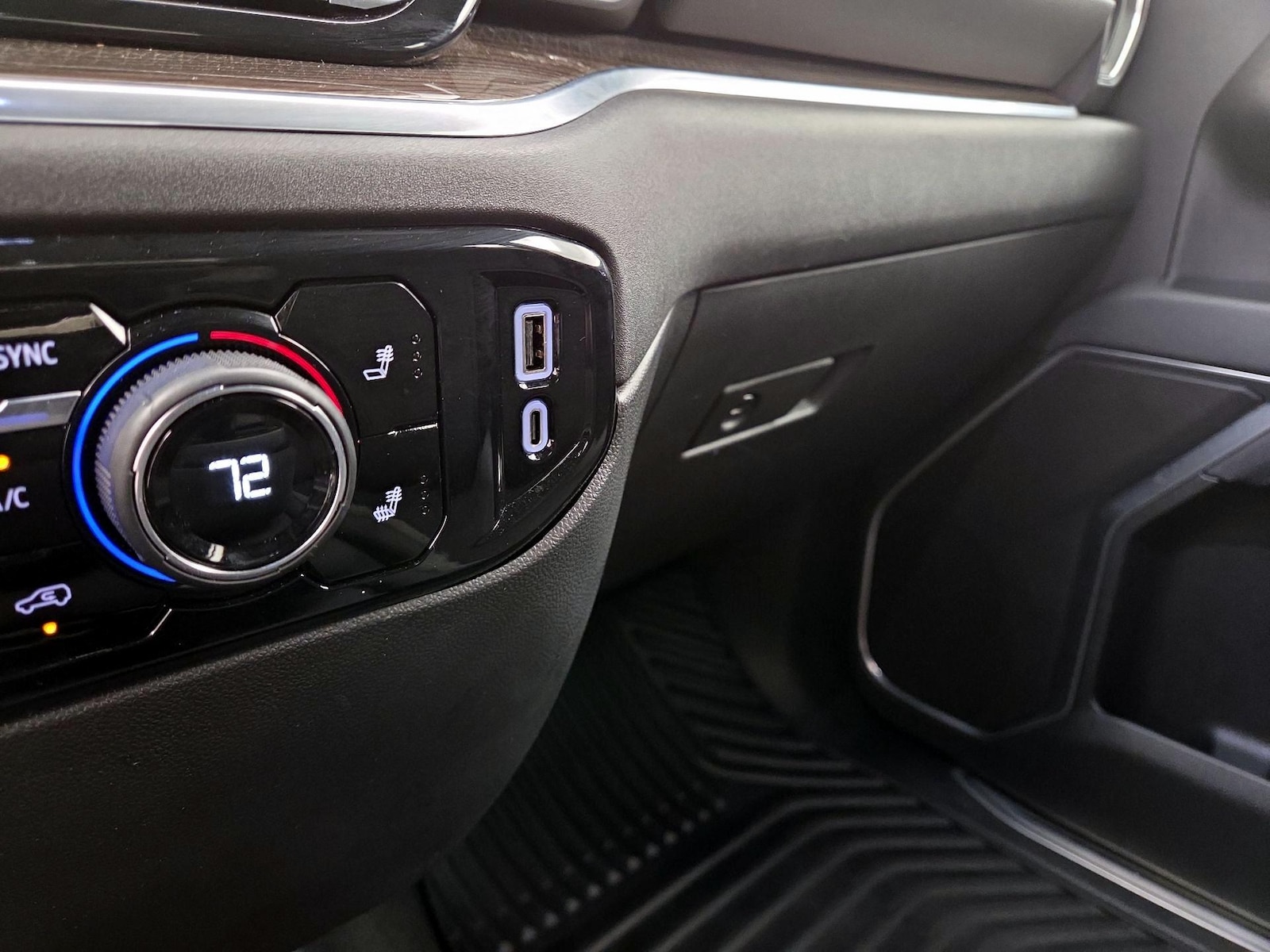 2026 Chevrolet Silverado 1500 RST - Photo 19