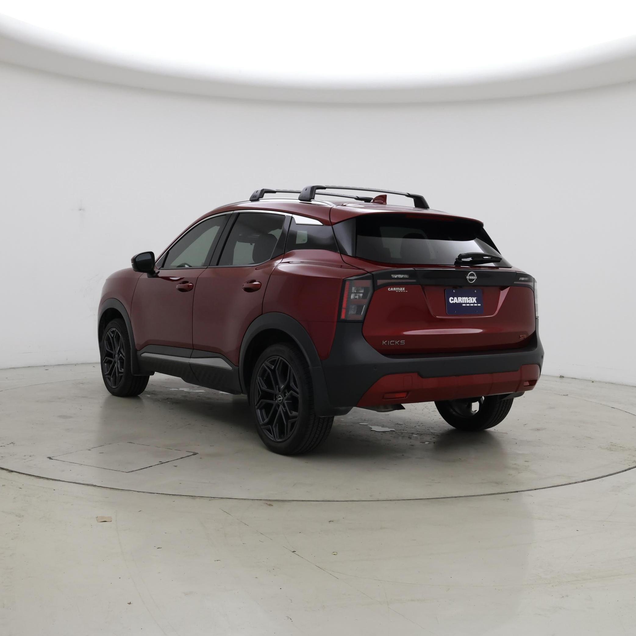 Thumbnail: 2025 Nissan Kicks - 2