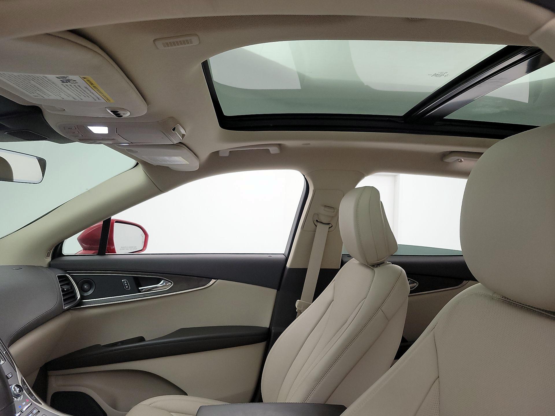 Thumbnail: 2020 Lincoln Nautilus - 20