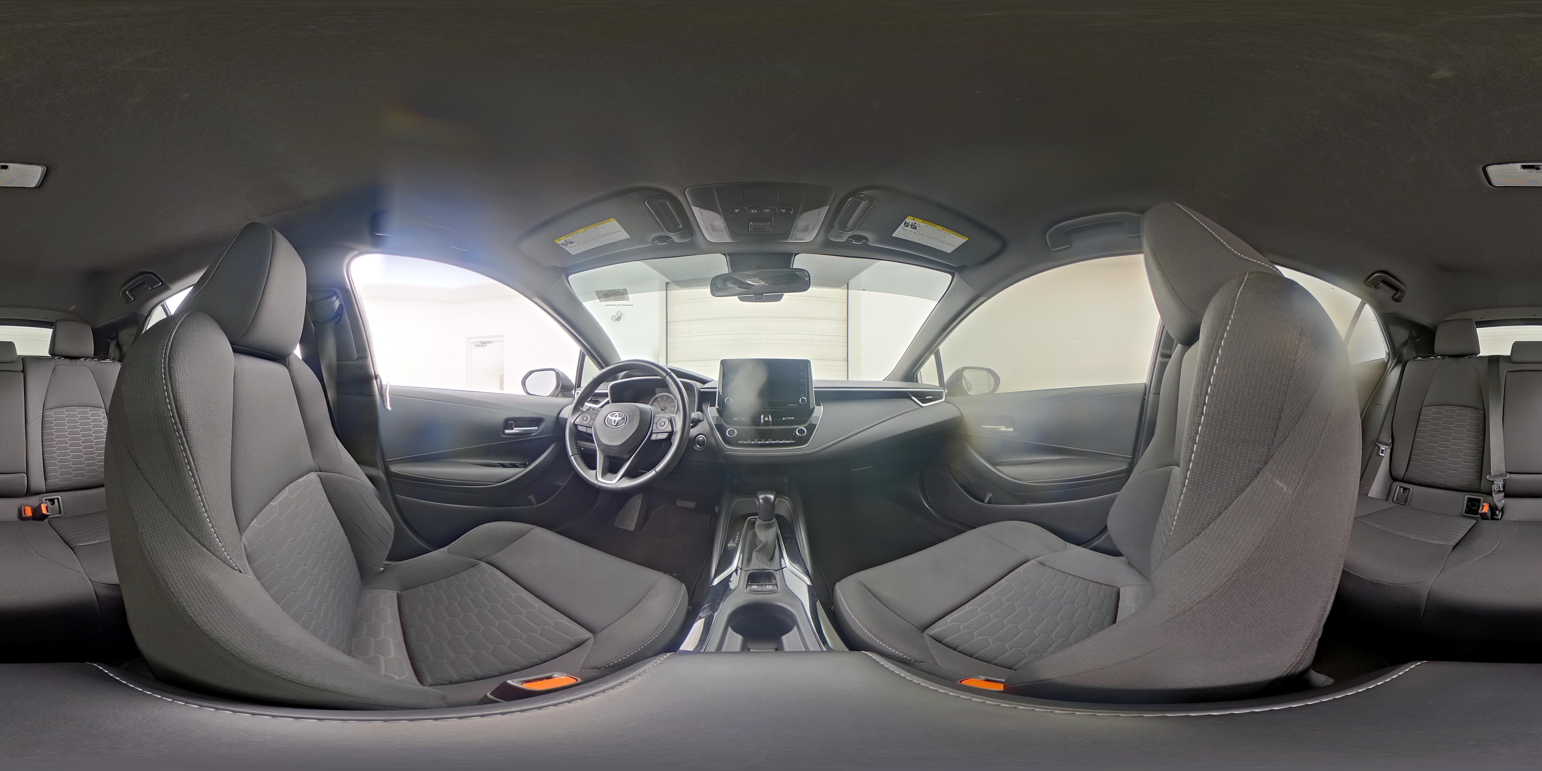 2022 Toyota Corolla Hatchback SE - Photo 24
