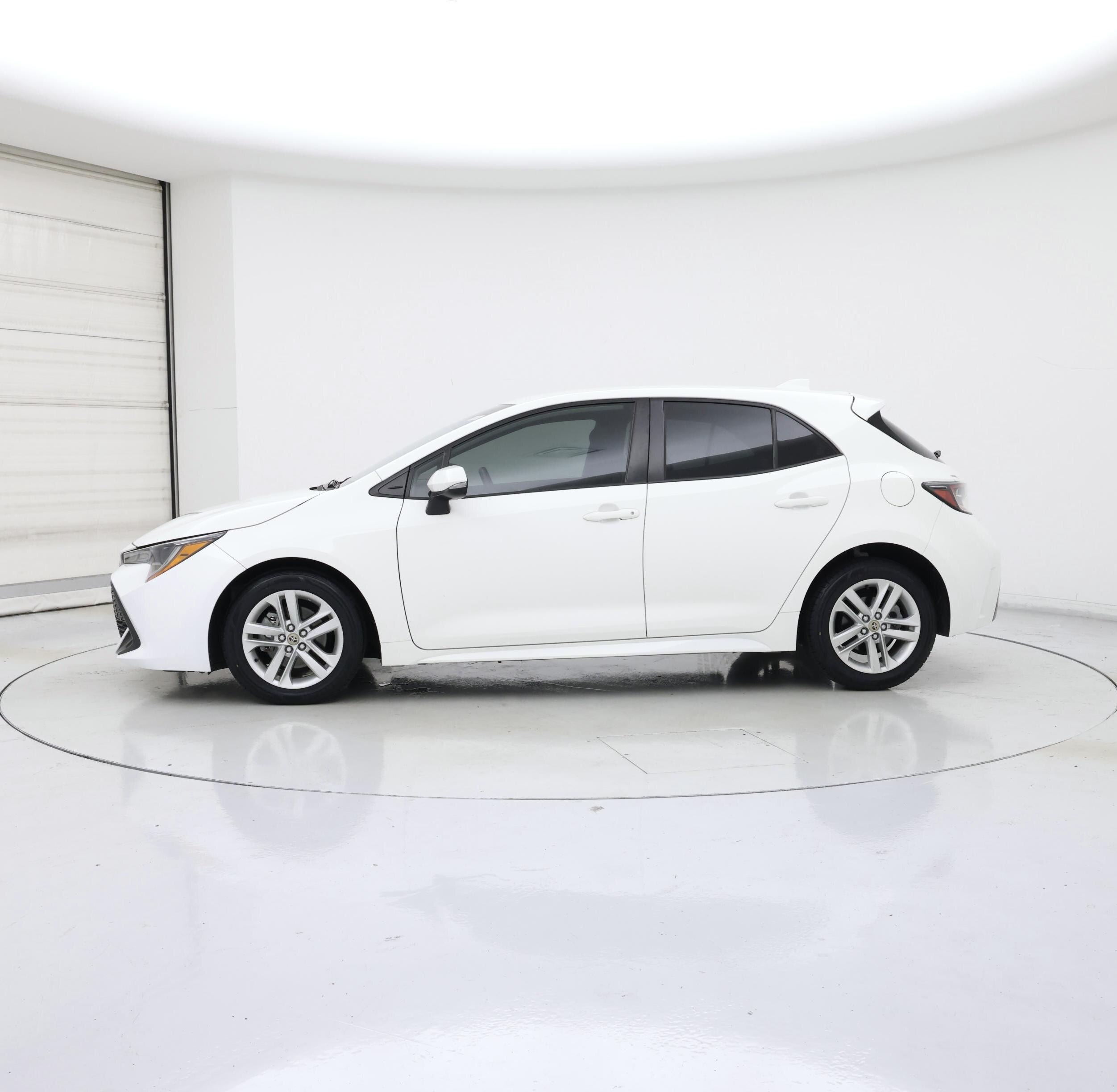 Thumbnail: 2022 Toyota Corolla - 3