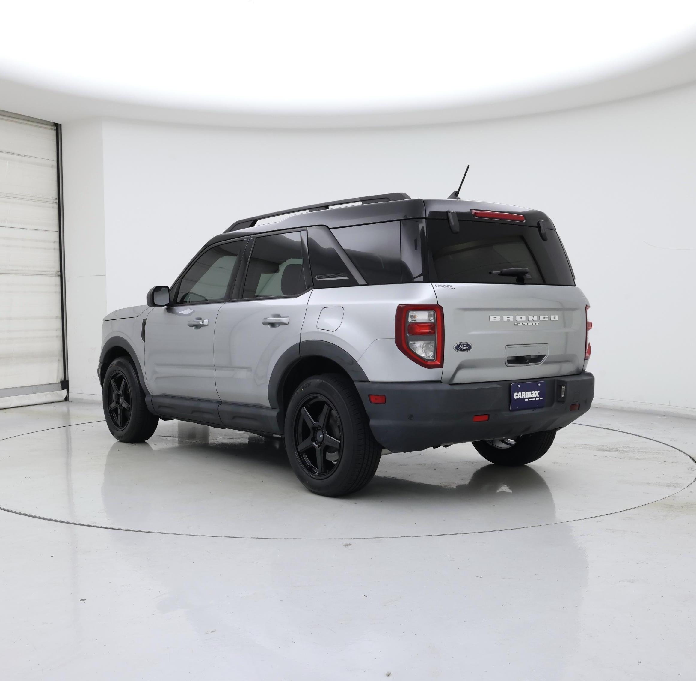 Thumbnail: 2021 Ford Bronco Sport - 2