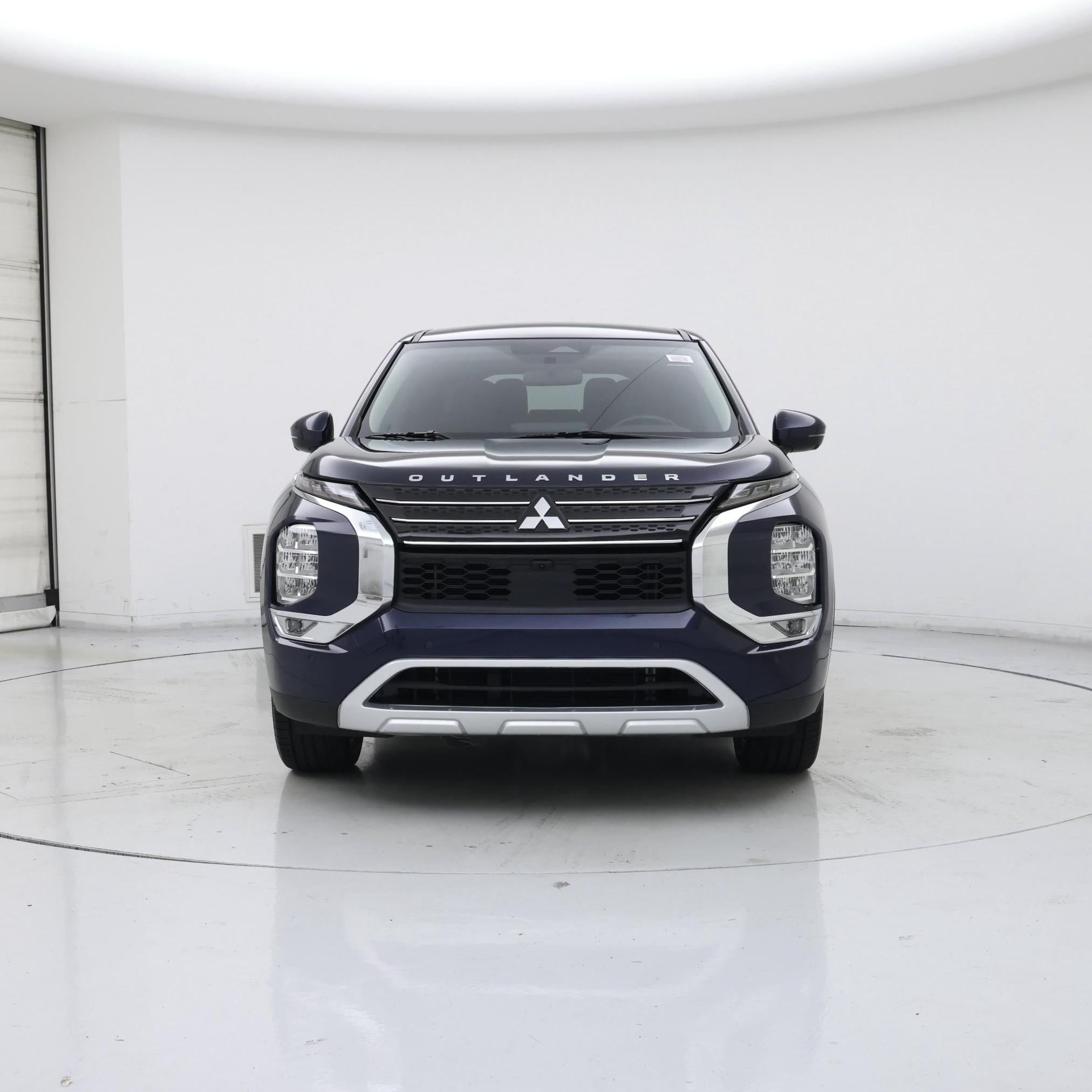 Thumbnail: 2024 Mitsubishi Outlander - 5