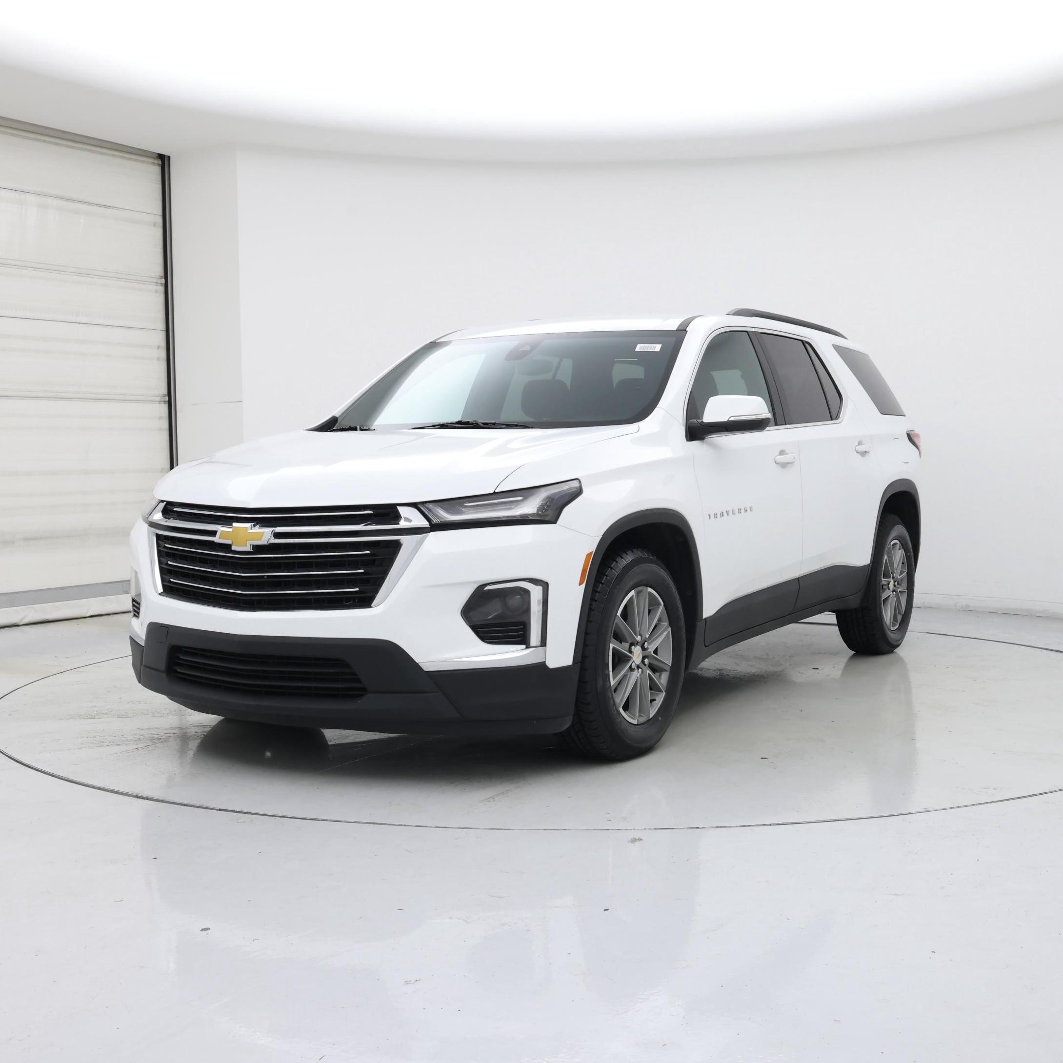 Thumbnail: 2023 Chevrolet Traverse - 4