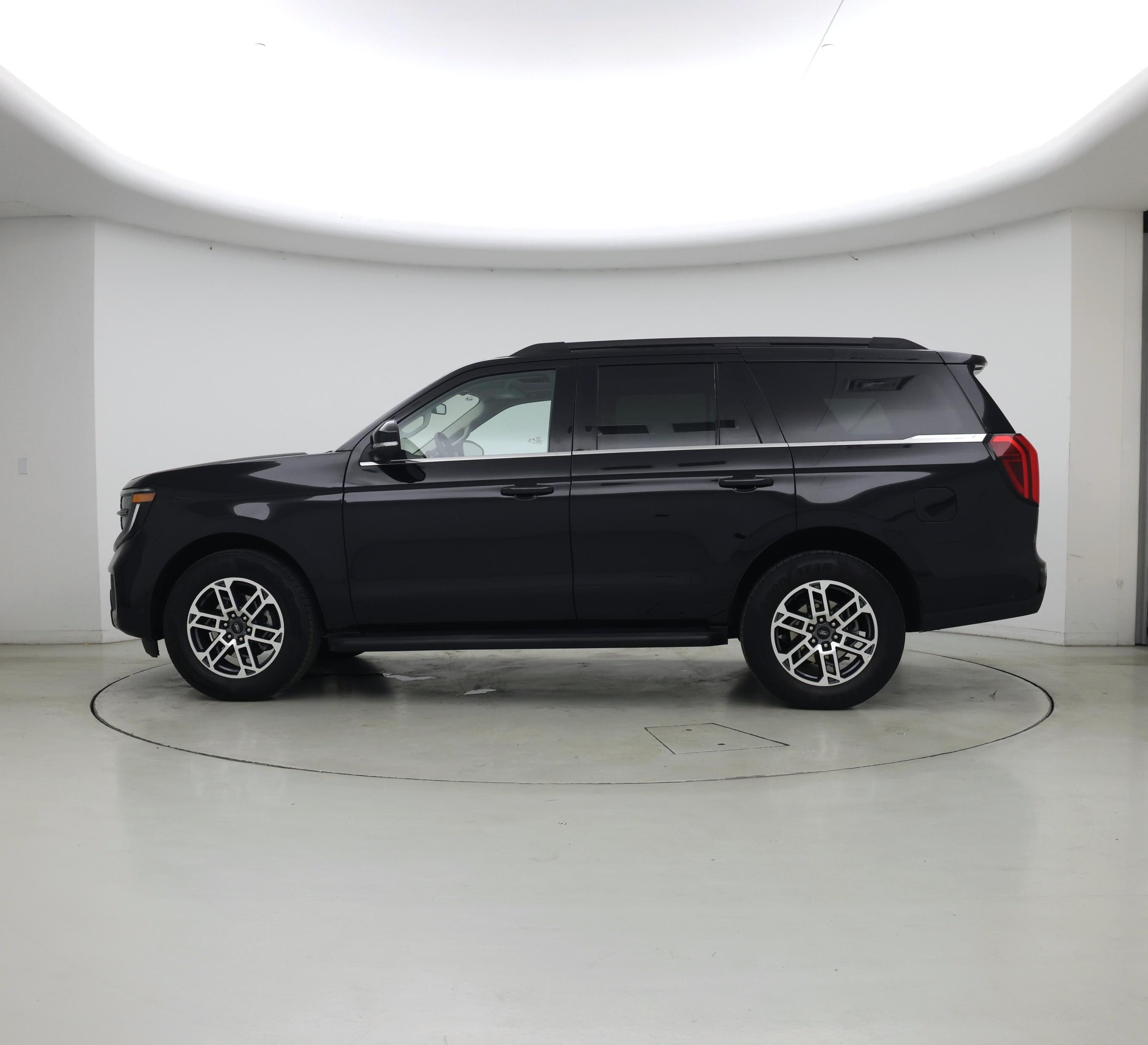 Thumbnail: 2025 Ford Expedition - 3