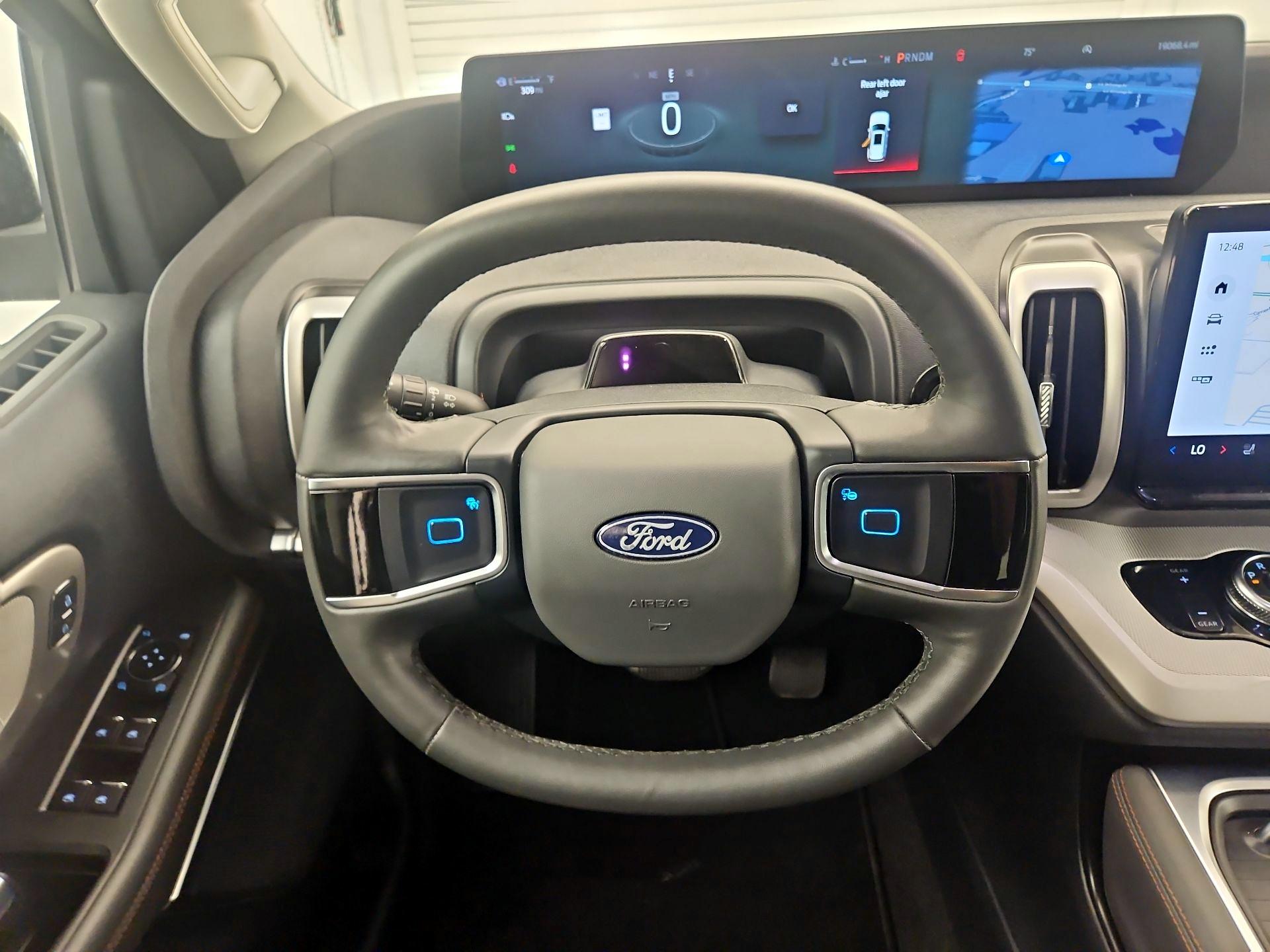 Thumbnail: 2025 Ford Expedition MAX - 10