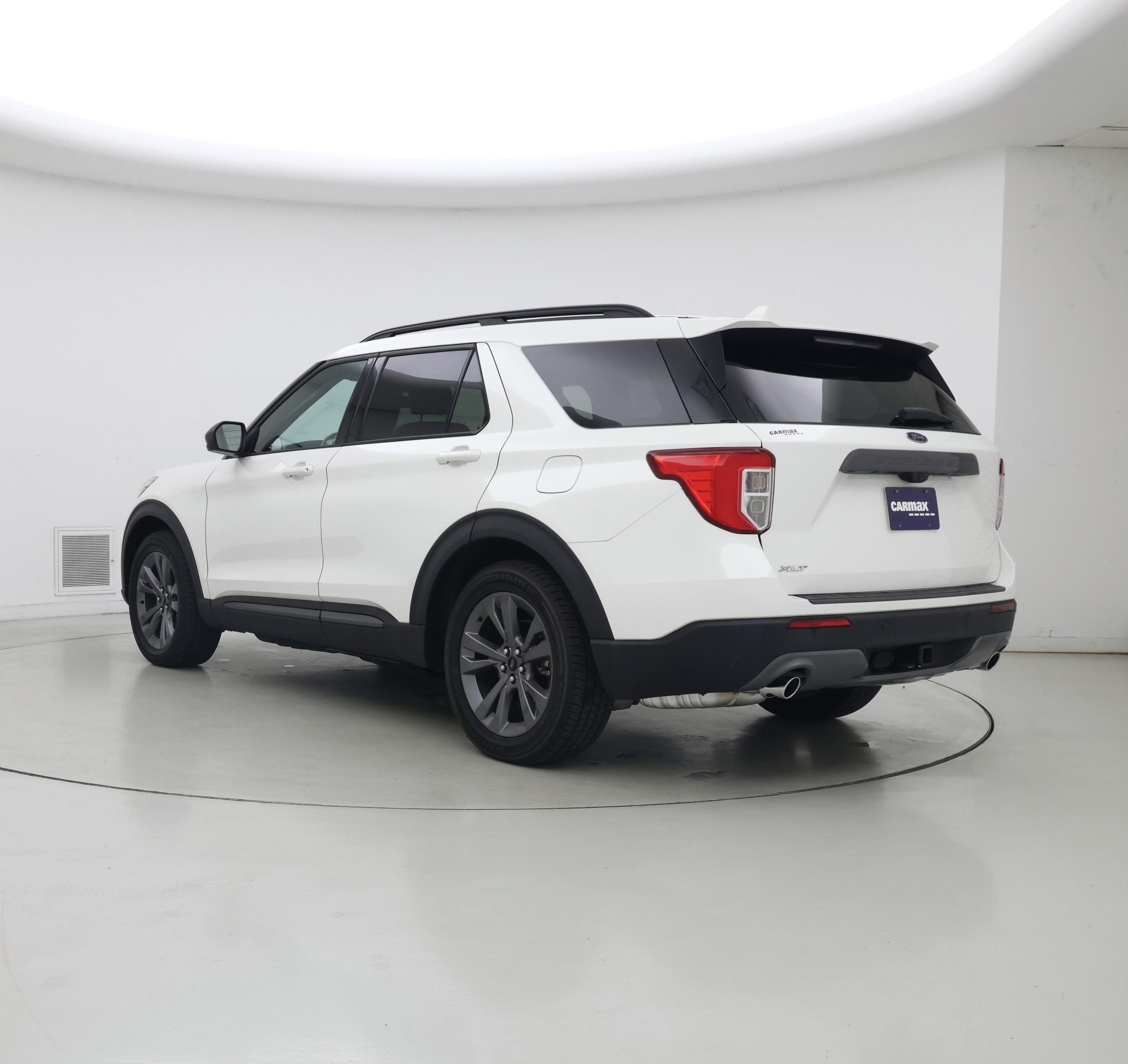 Thumbnail: 2023 Ford Explorer - 2