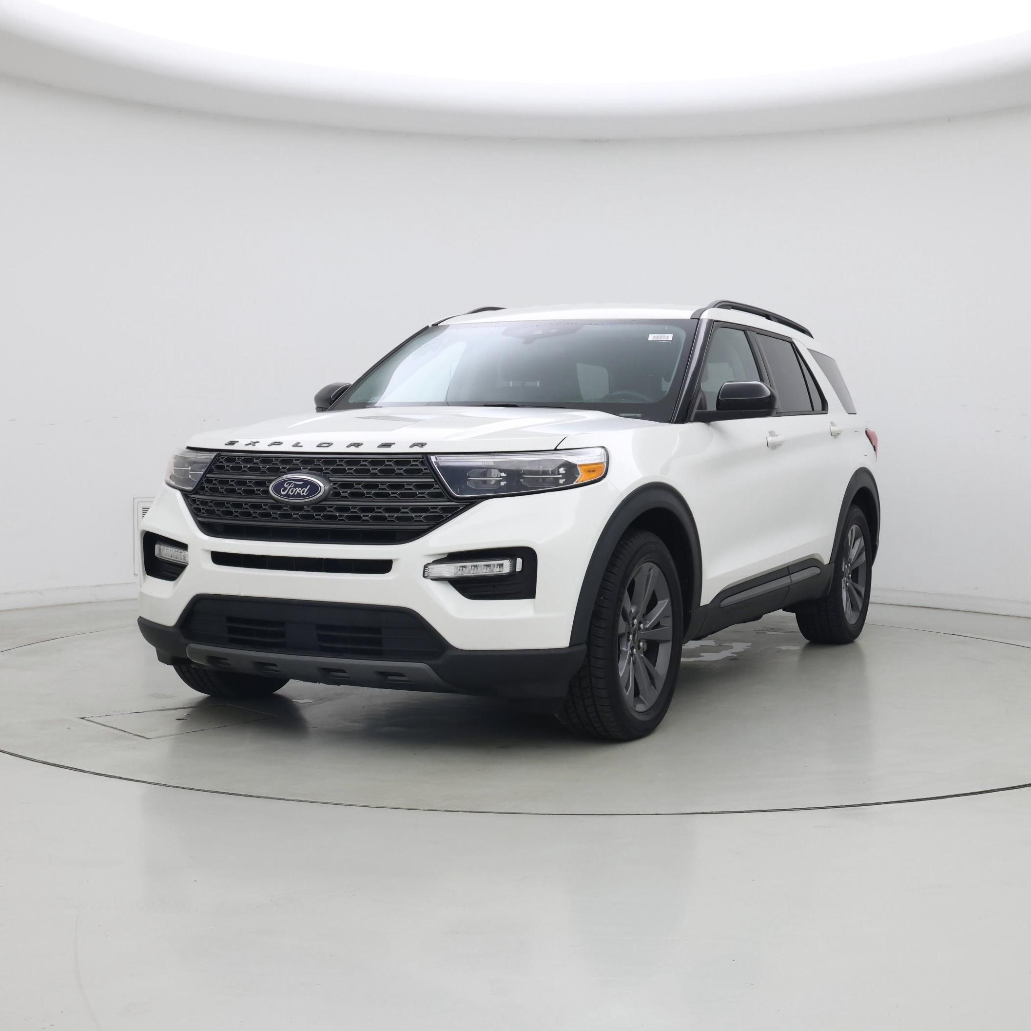 Thumbnail: 2023 Ford Explorer - 4
