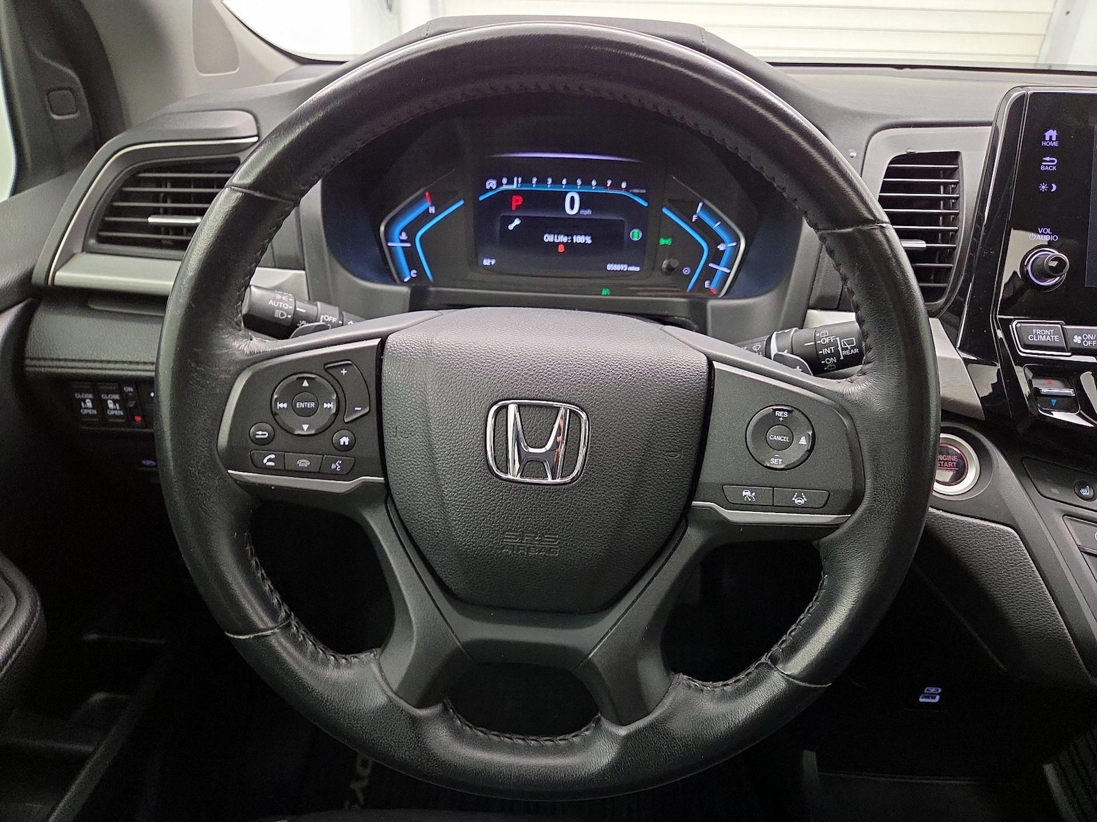 2023 Honda Odyssey EX-L - Photo 11