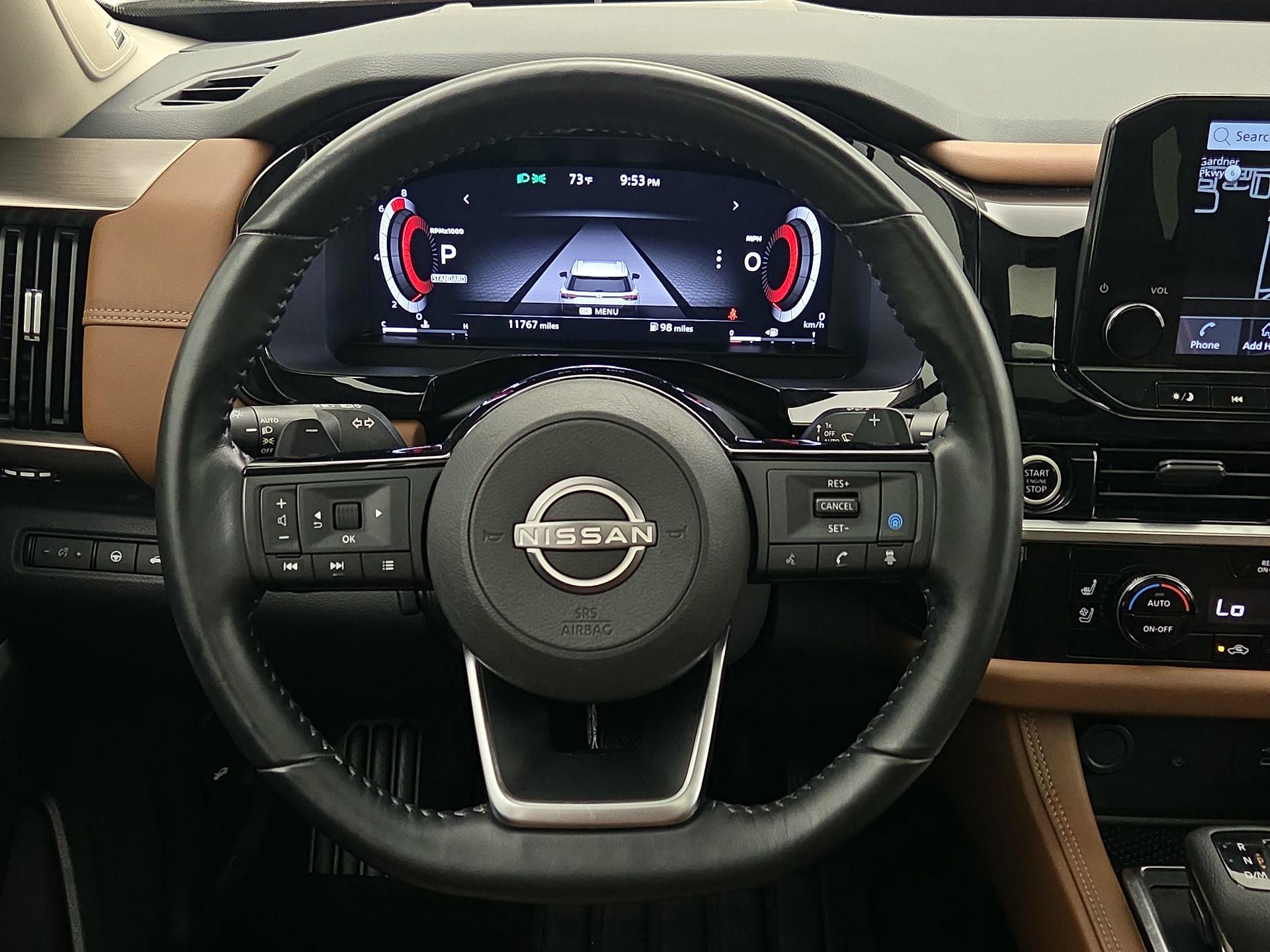 Thumbnail: 2023 Nissan Pathfinder - 10
