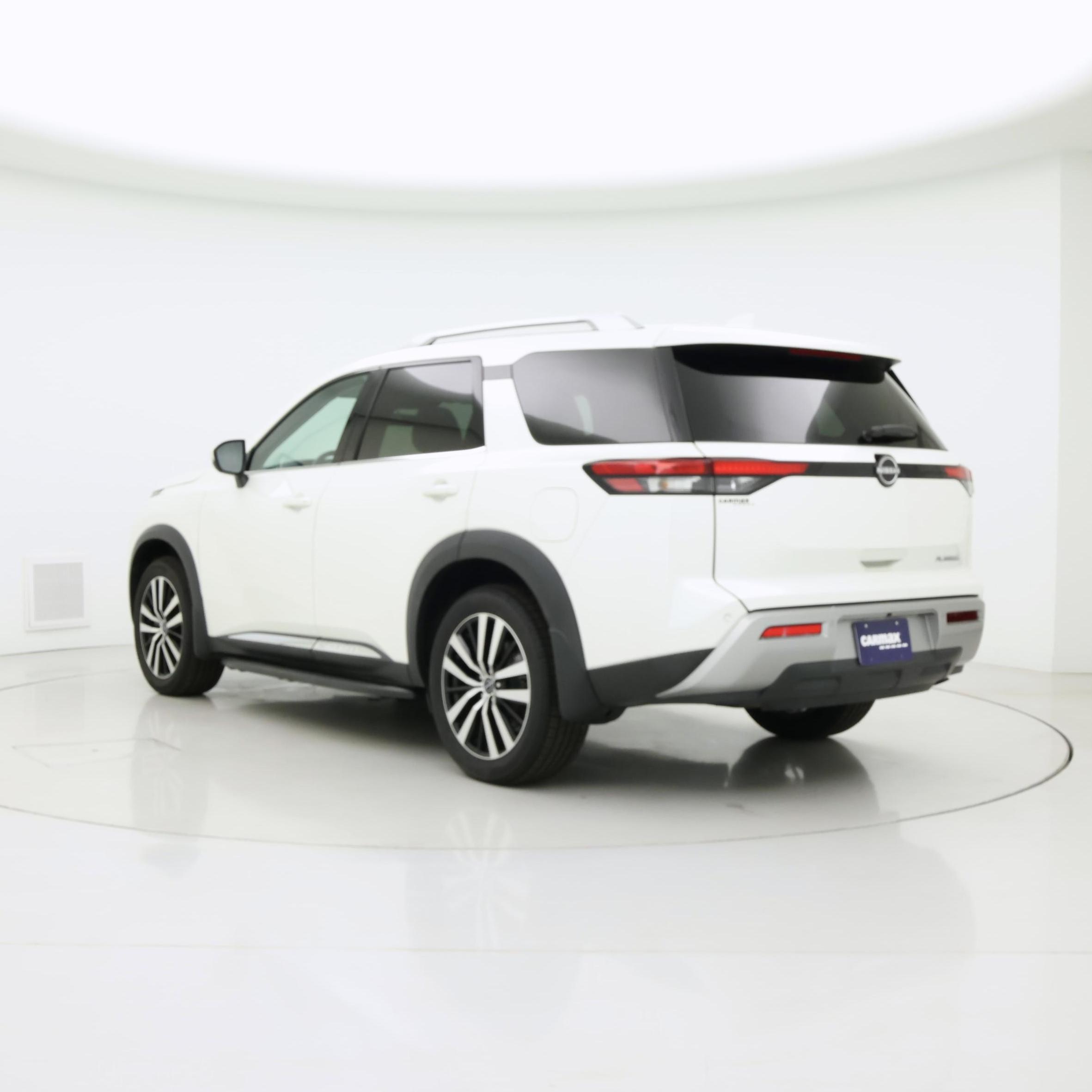 Thumbnail: 2023 Nissan Pathfinder - 2