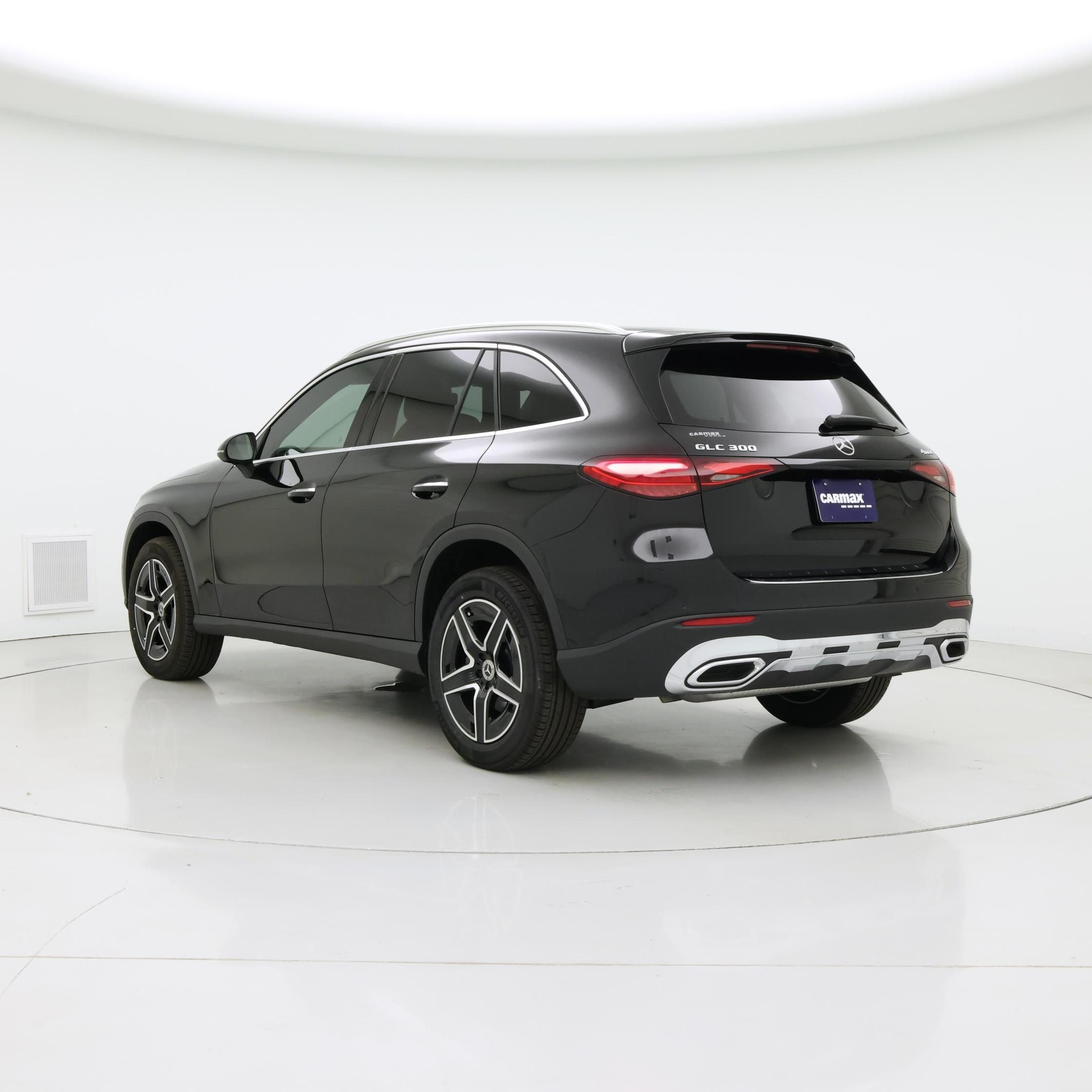 Thumbnail: 2026 Mercedes-Benz GLC - 2