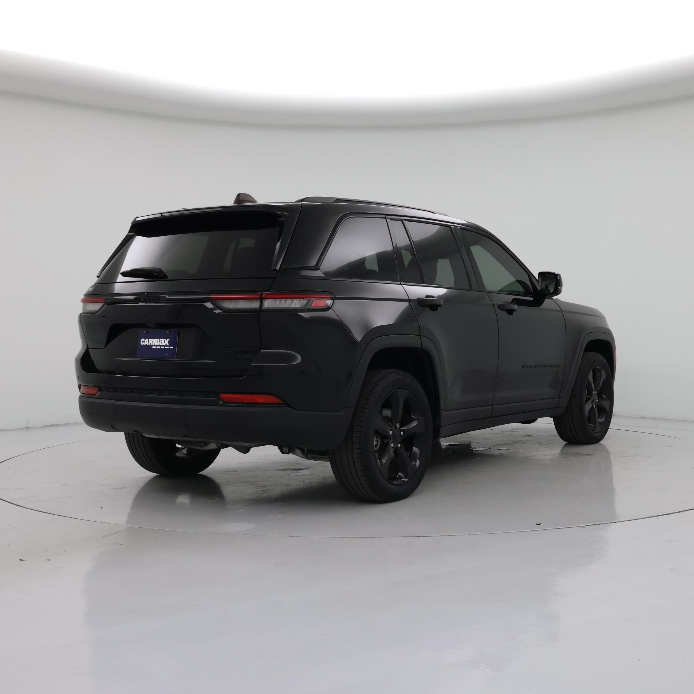 Thumbnail: 2024 Jeep Grand Cherokee - 8