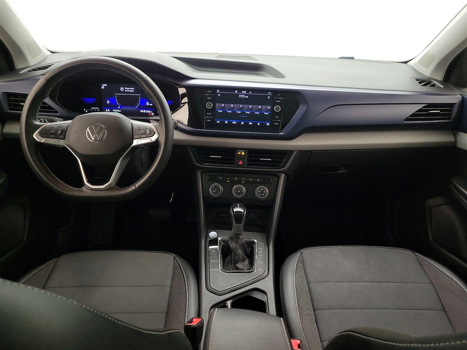 2022 Volkswagen Taos SE - Photo 10