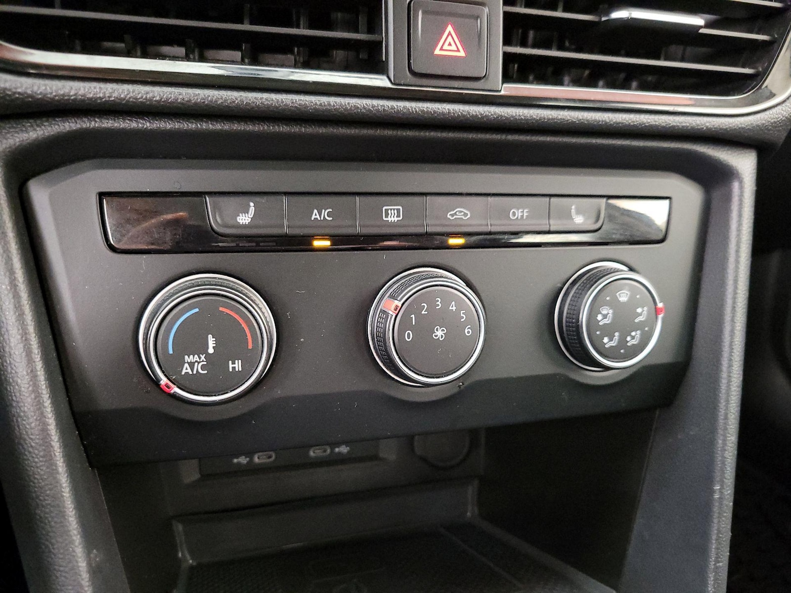 2022 Volkswagen Taos SE - Photo 17