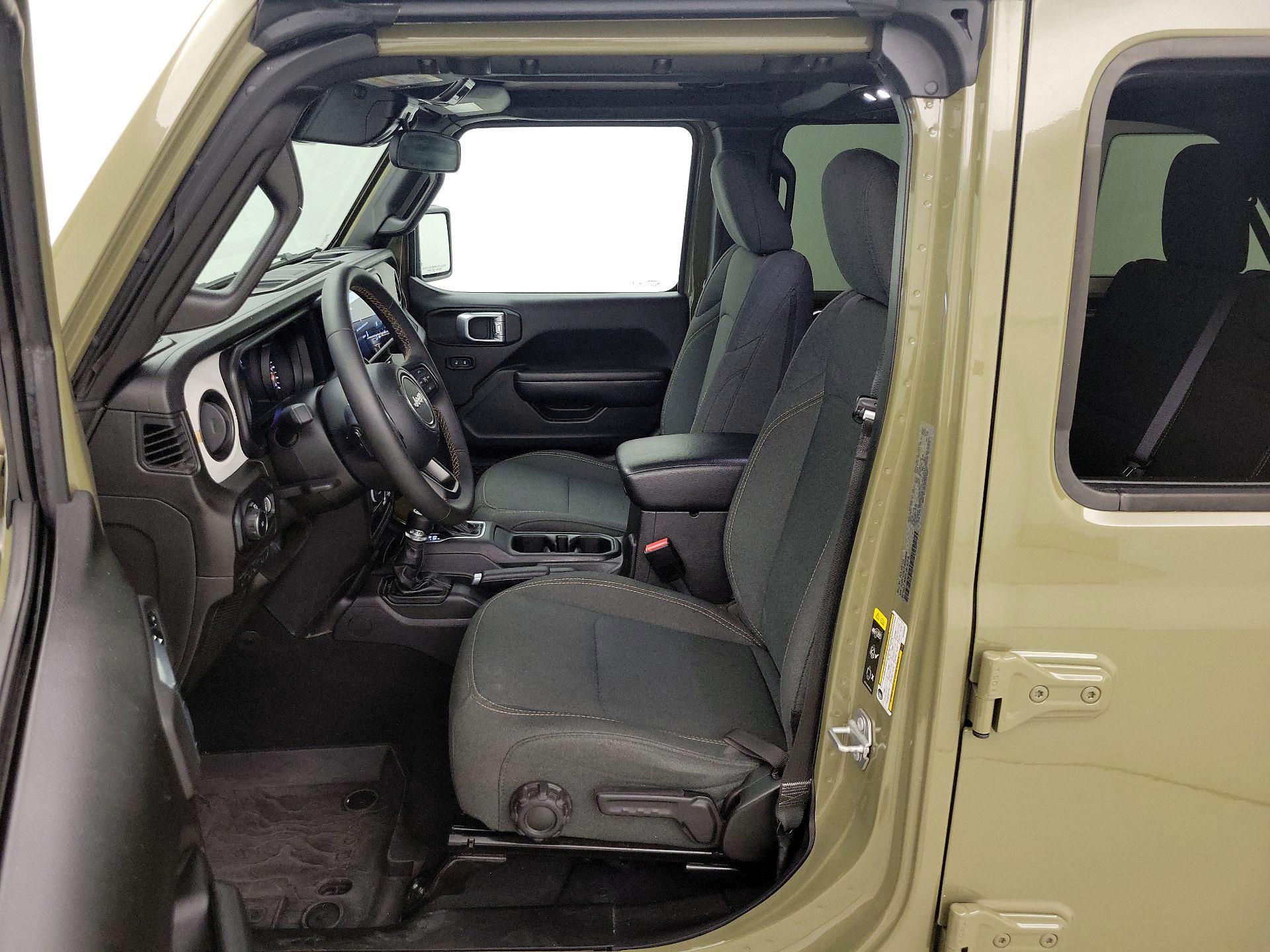 Thumbnail: 2025 Jeep Wrangler - 11