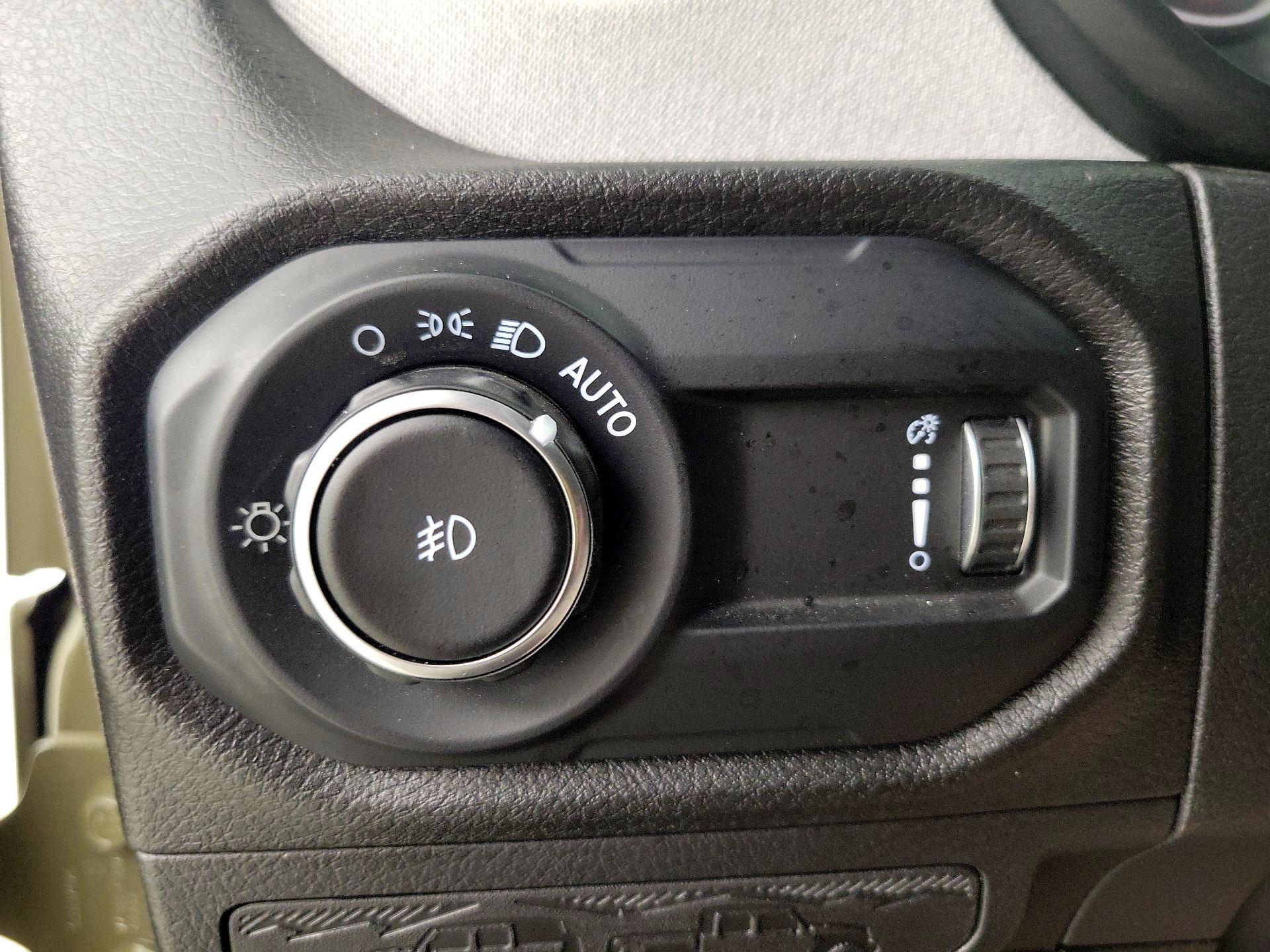 Thumbnail: 2025 Jeep Wrangler - 13
