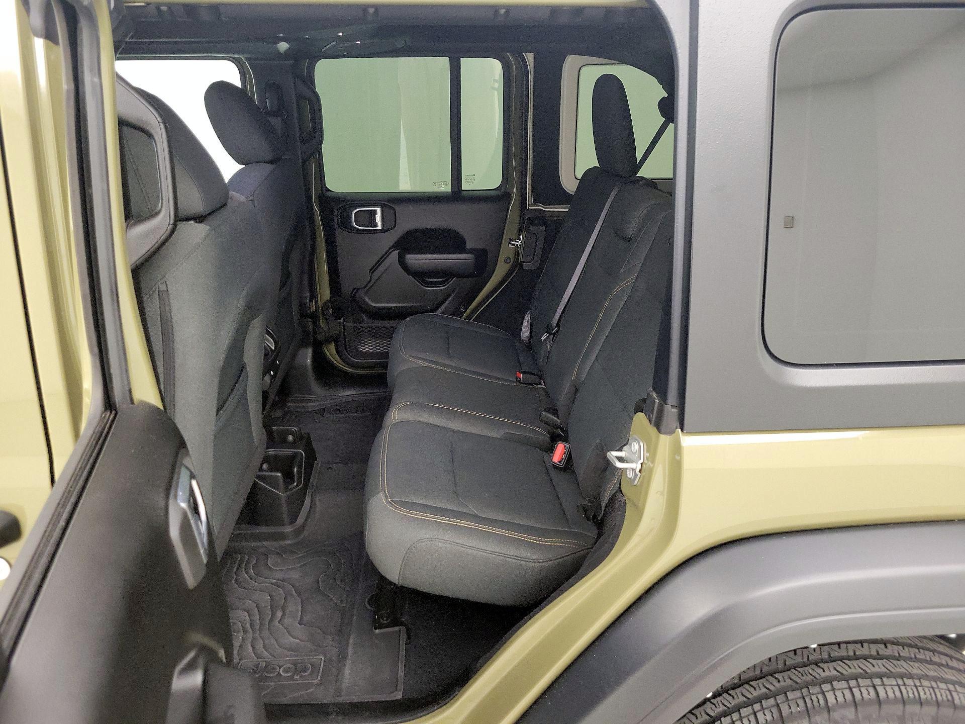 Thumbnail: 2025 Jeep Wrangler - 19