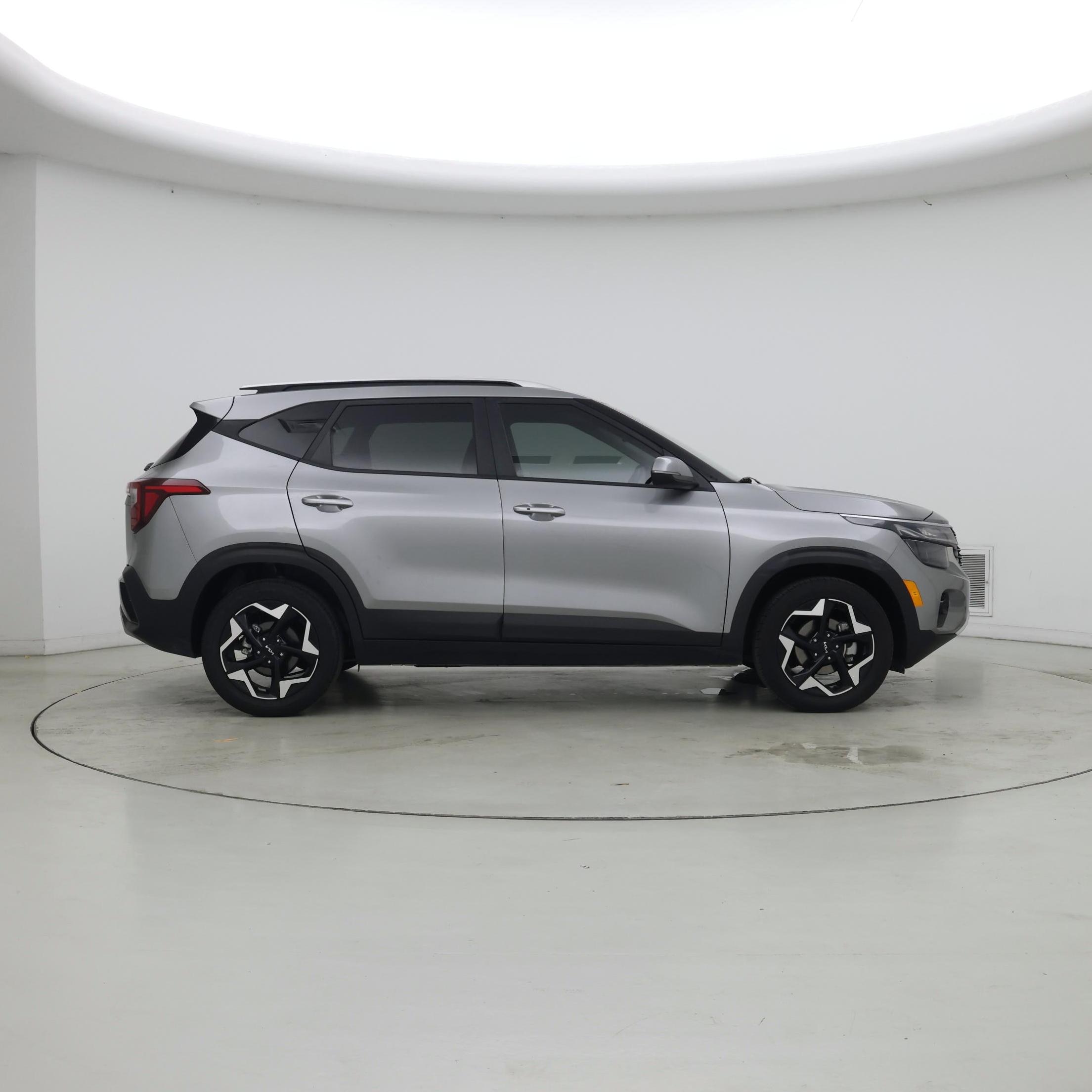 Thumbnail: 2025 Kia Seltos - 7