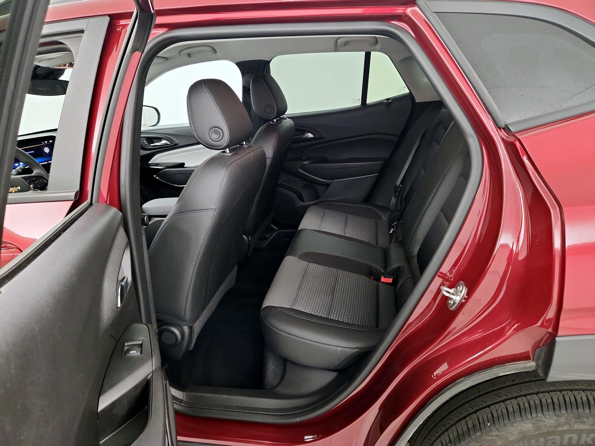 Thumbnail: 2025 Chevrolet Trax - 19