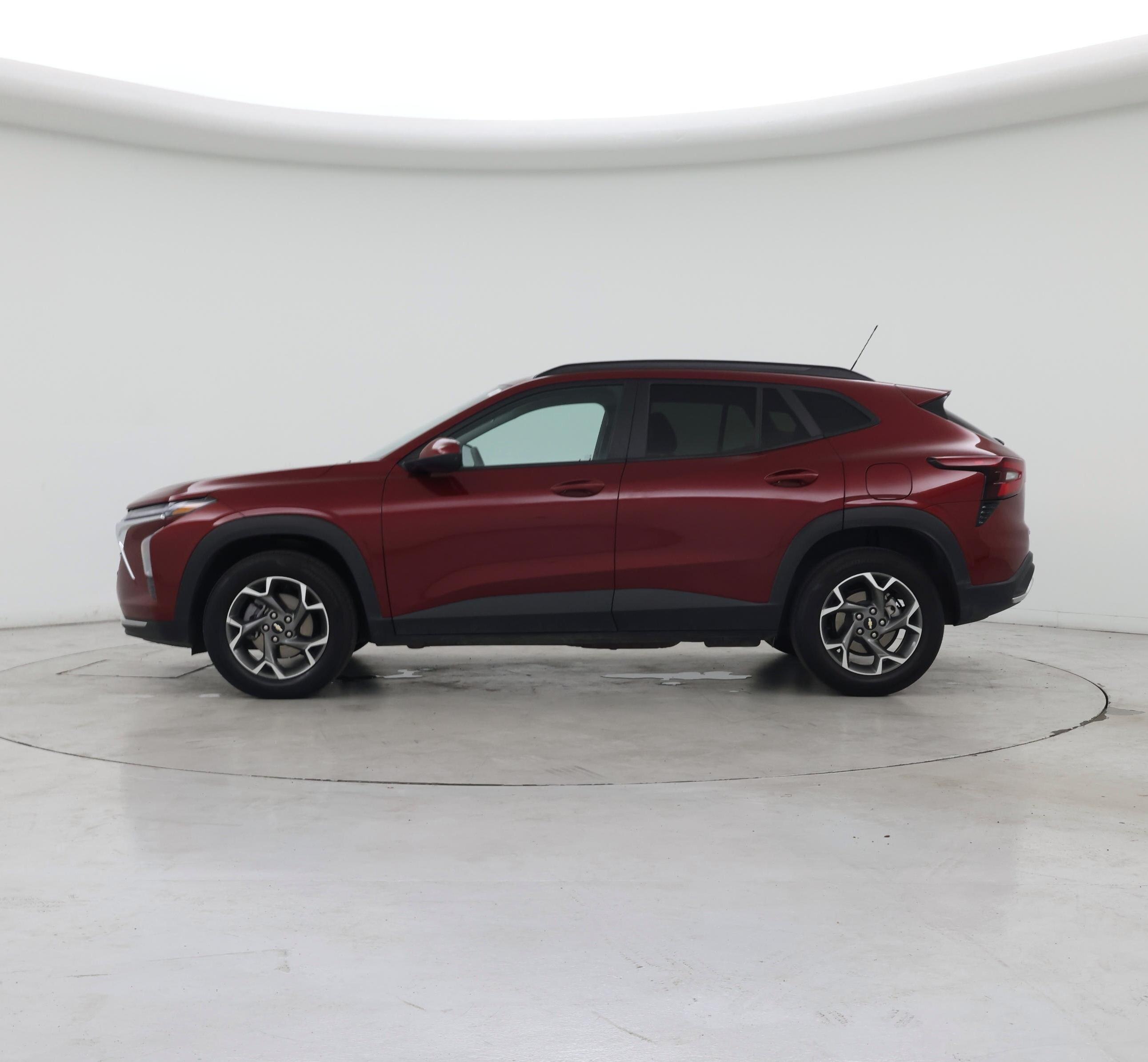 Thumbnail: 2025 Chevrolet Trax - 3