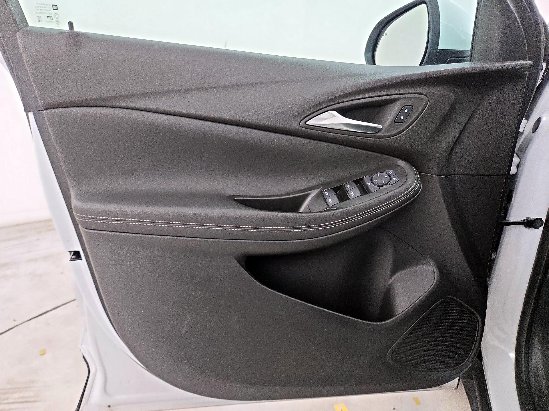 Thumbnail: 2025 Buick Encore GX - 12