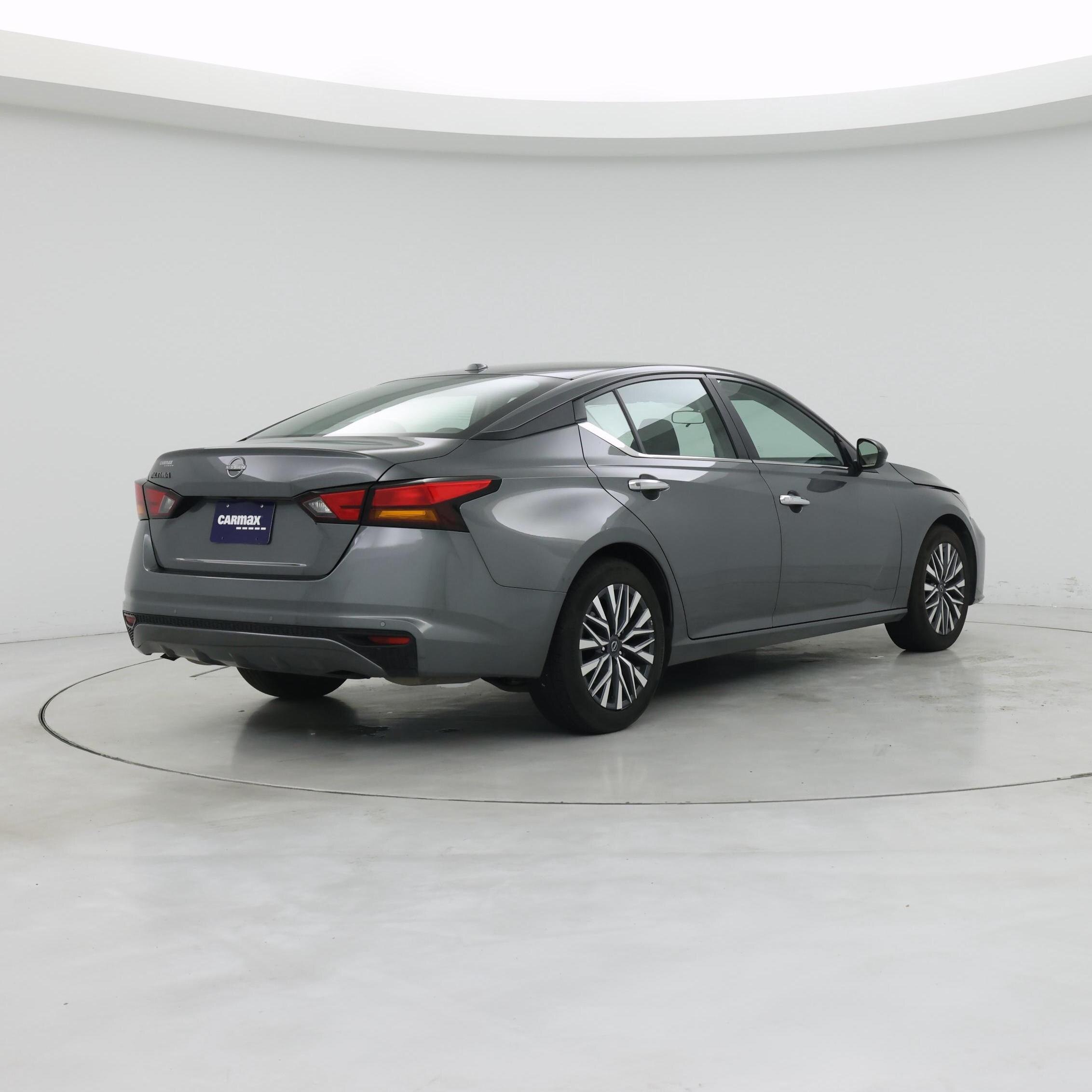 Thumbnail: 2025 Nissan Altima - 8