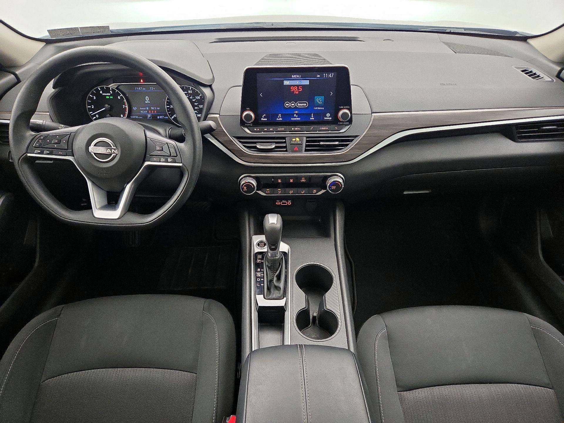 Thumbnail: 2025 Nissan Altima - 9