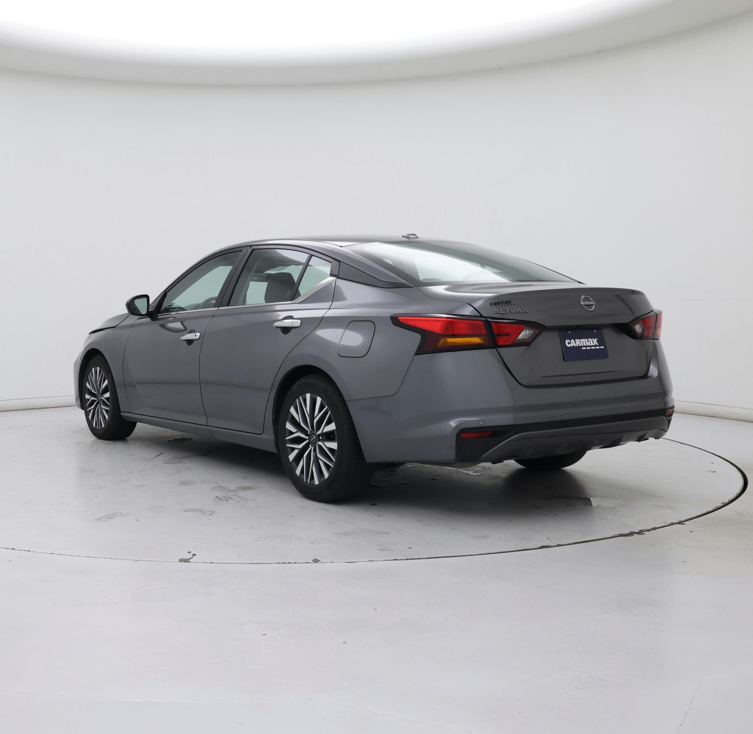 Thumbnail: 2025 Nissan Altima - 2