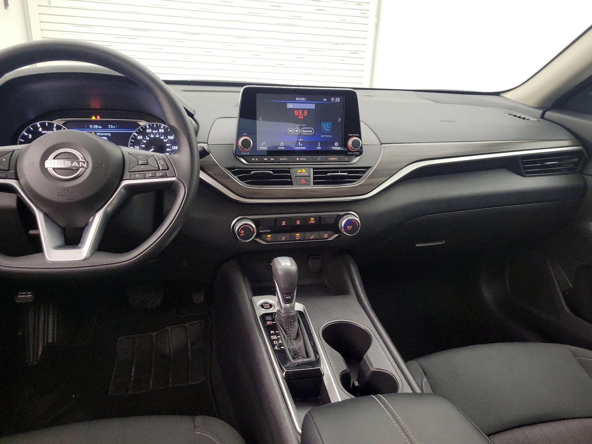 Thumbnail: 2025 Nissan Altima - 9