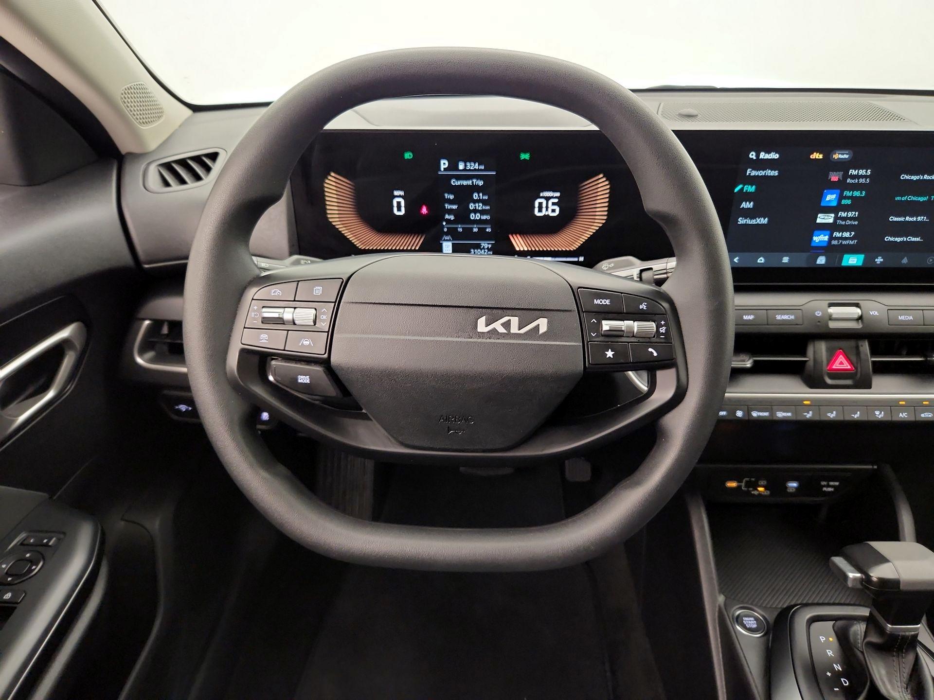 Thumbnail: 2025 Kia K4 - 10