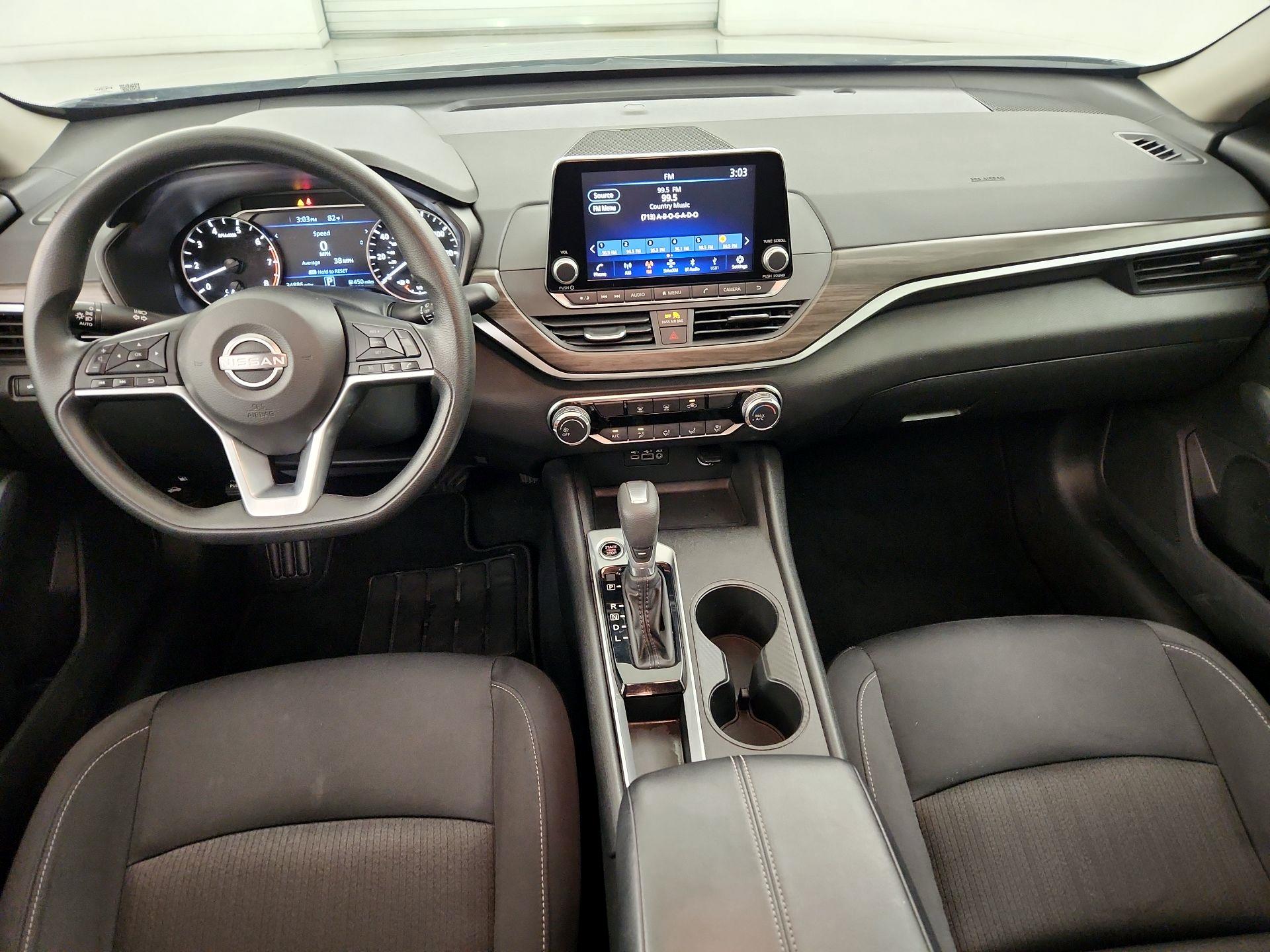 Thumbnail: 2025 Nissan Altima - 9