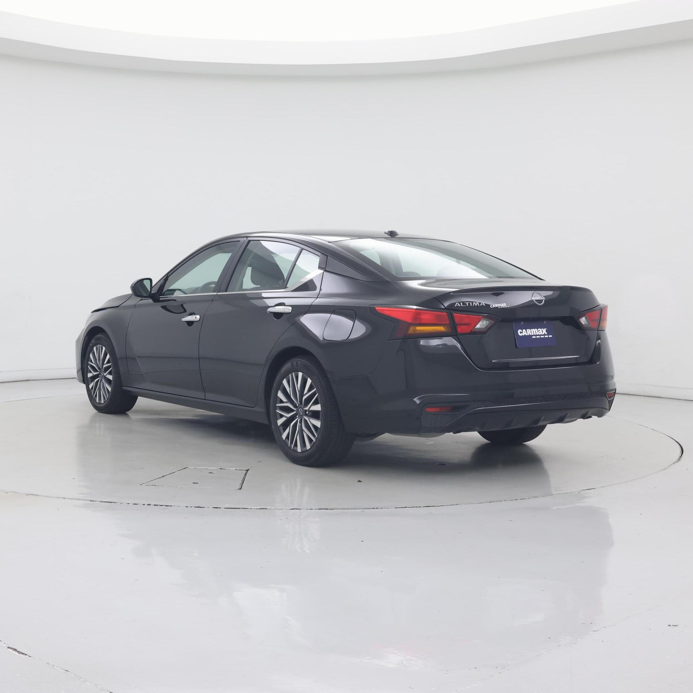 Thumbnail: 2025 Nissan Altima - 2