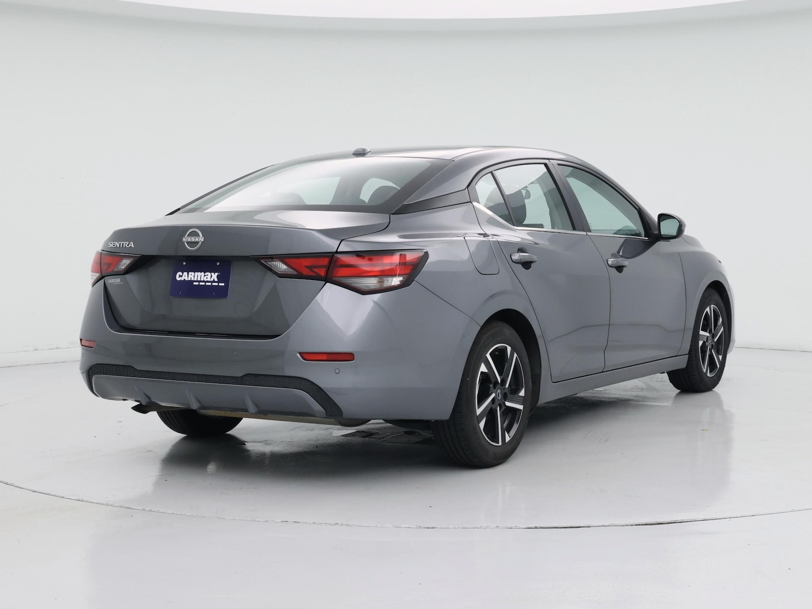 2025 Nissan Sentra SV - Photo 9