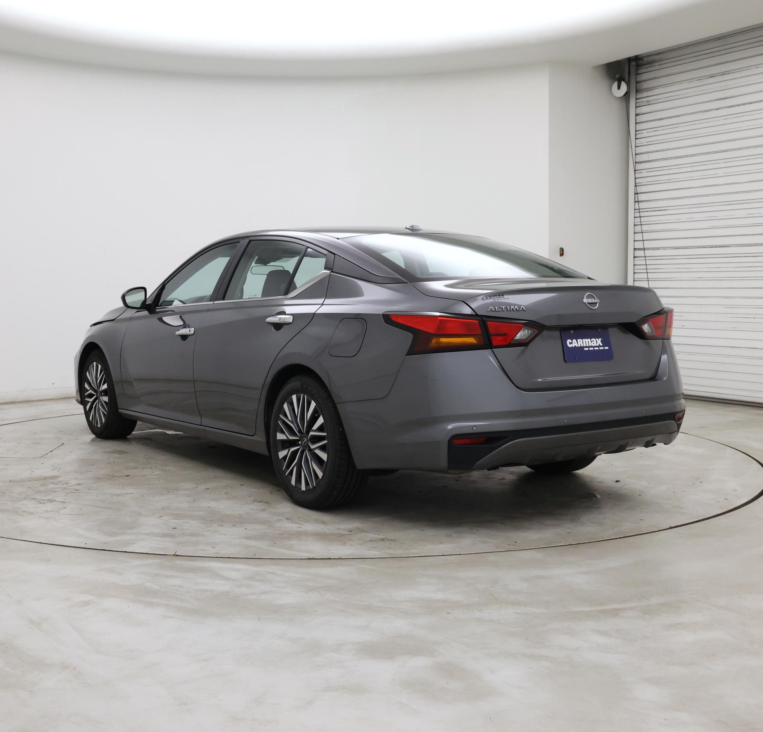 Thumbnail: 2025 Nissan Altima - 2