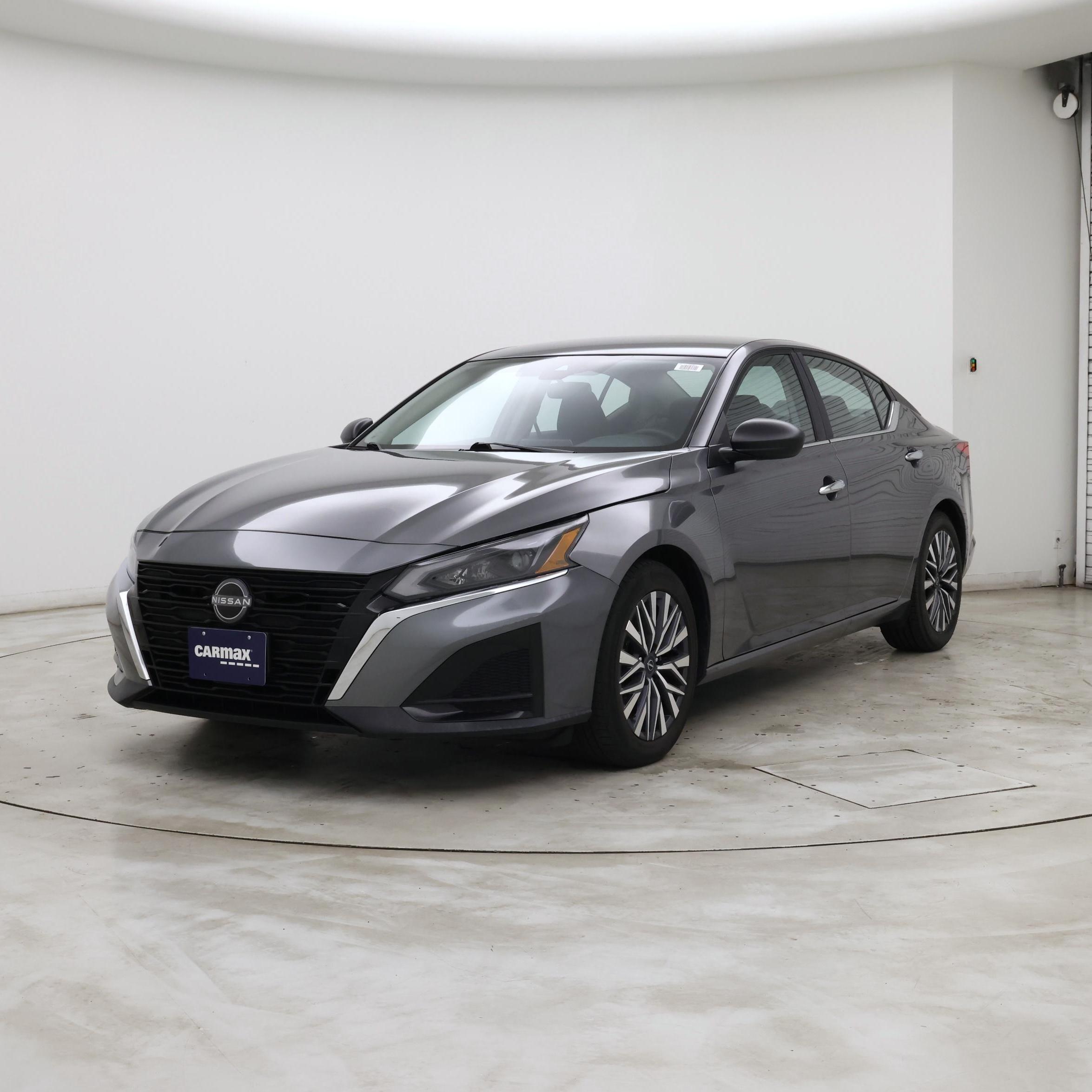 Thumbnail: 2025 Nissan Altima - 4