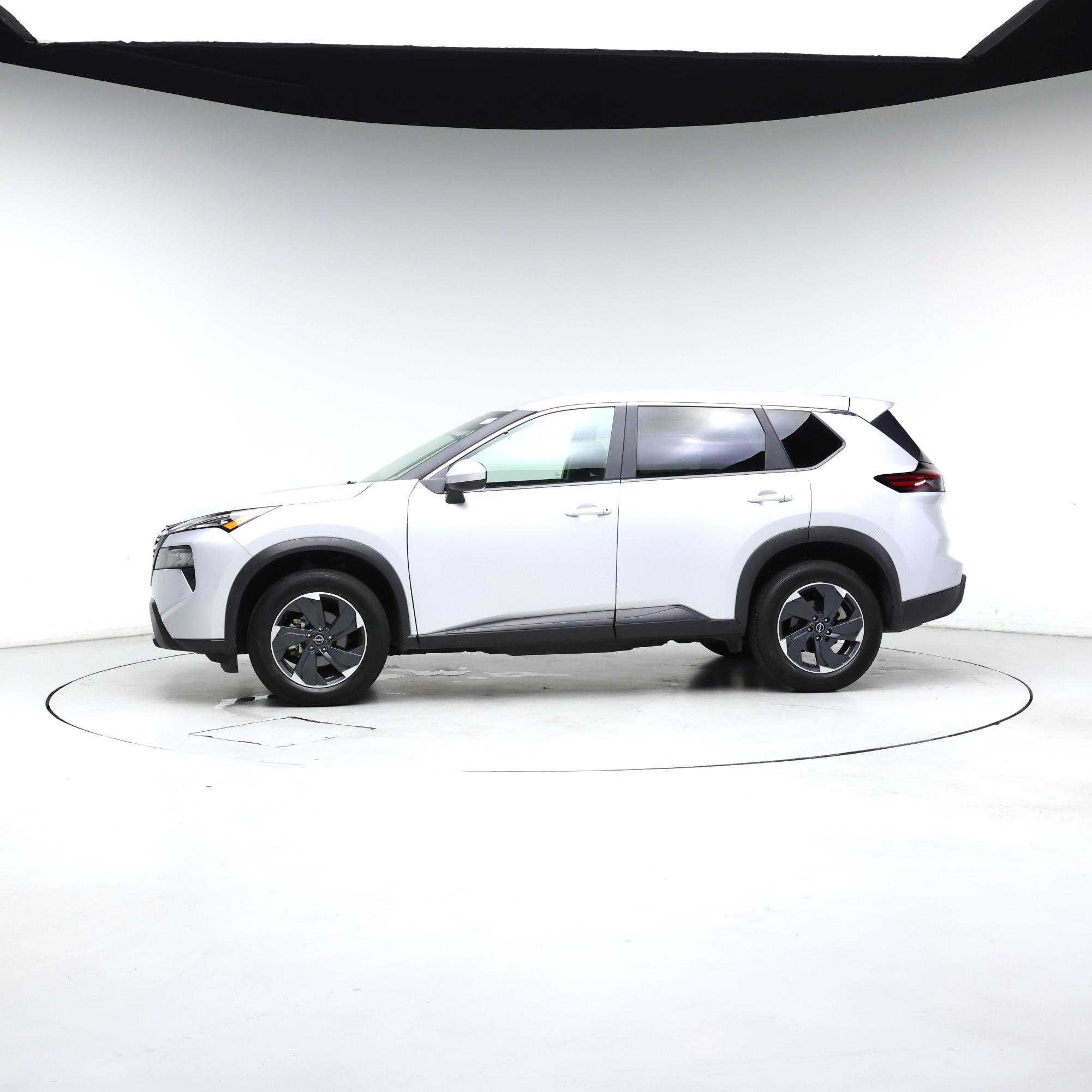 Thumbnail: 2025 Nissan Rogue - 3