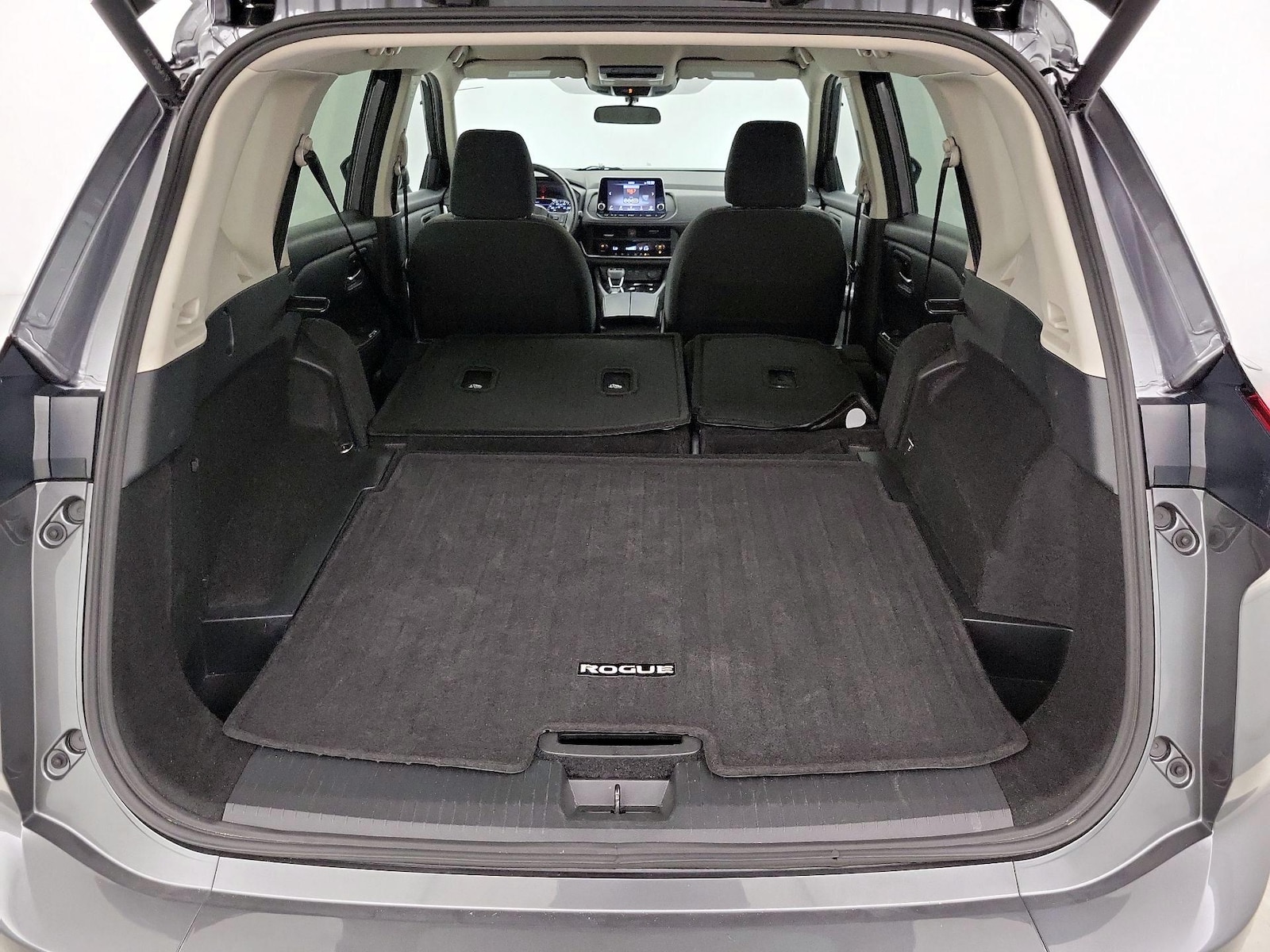 2025 Nissan Rogue SV - Photo 22