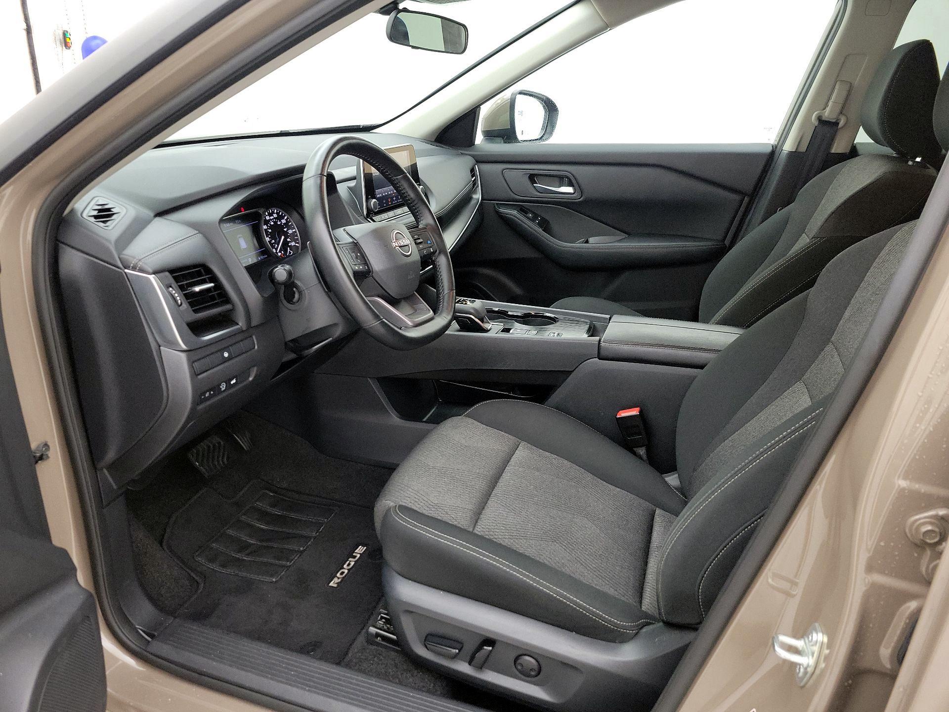 Thumbnail: 2025 Nissan Rogue - 11